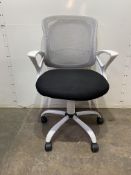 6 x White / Black Office Chairs
