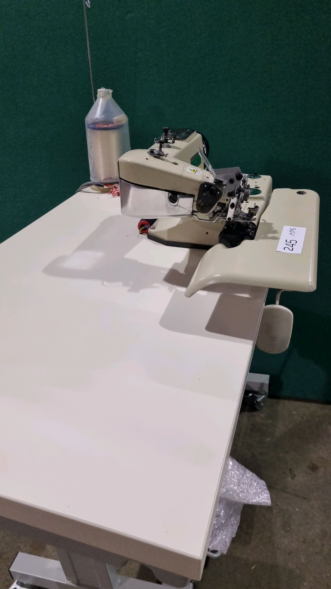 Yamato Blindstitch Sewing Machine | CM-352 - Image 4 of 5