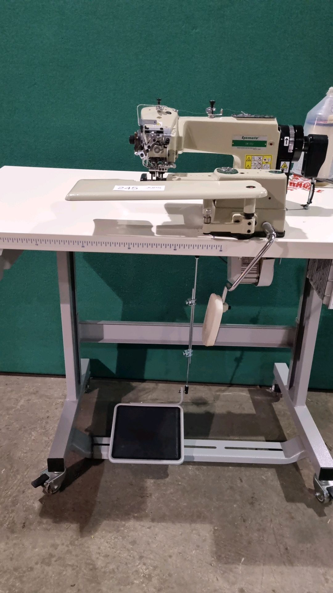 Yamato Blindstitch Sewing Machine | CM-352 - Image 3 of 5