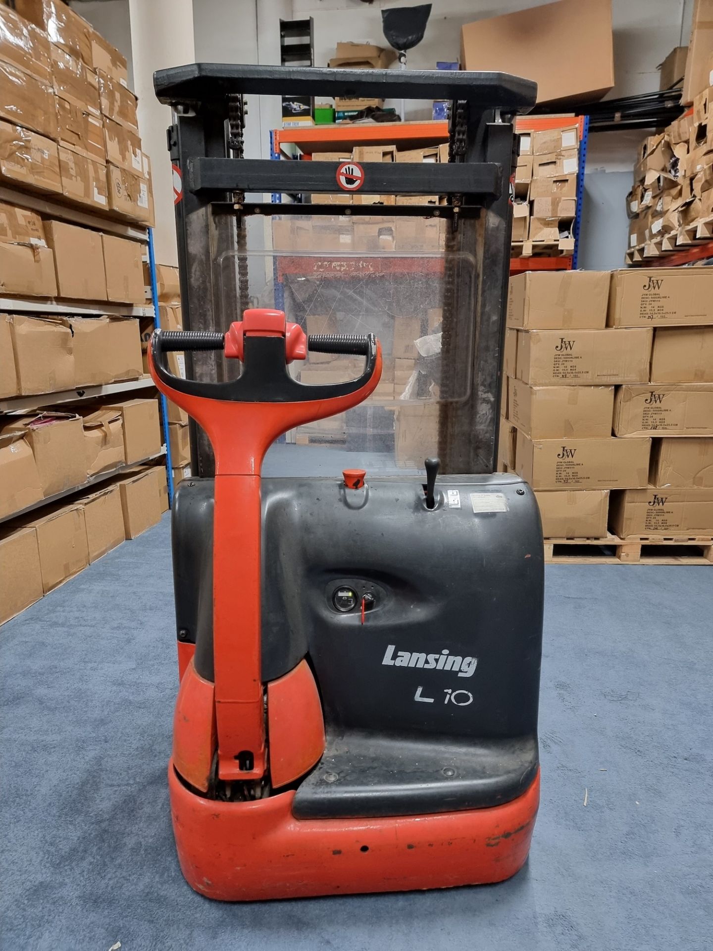 Lansing L10 Electric Pallet Stacker w/ Hawker Charger | Hours 2218 - Image 3 of 10