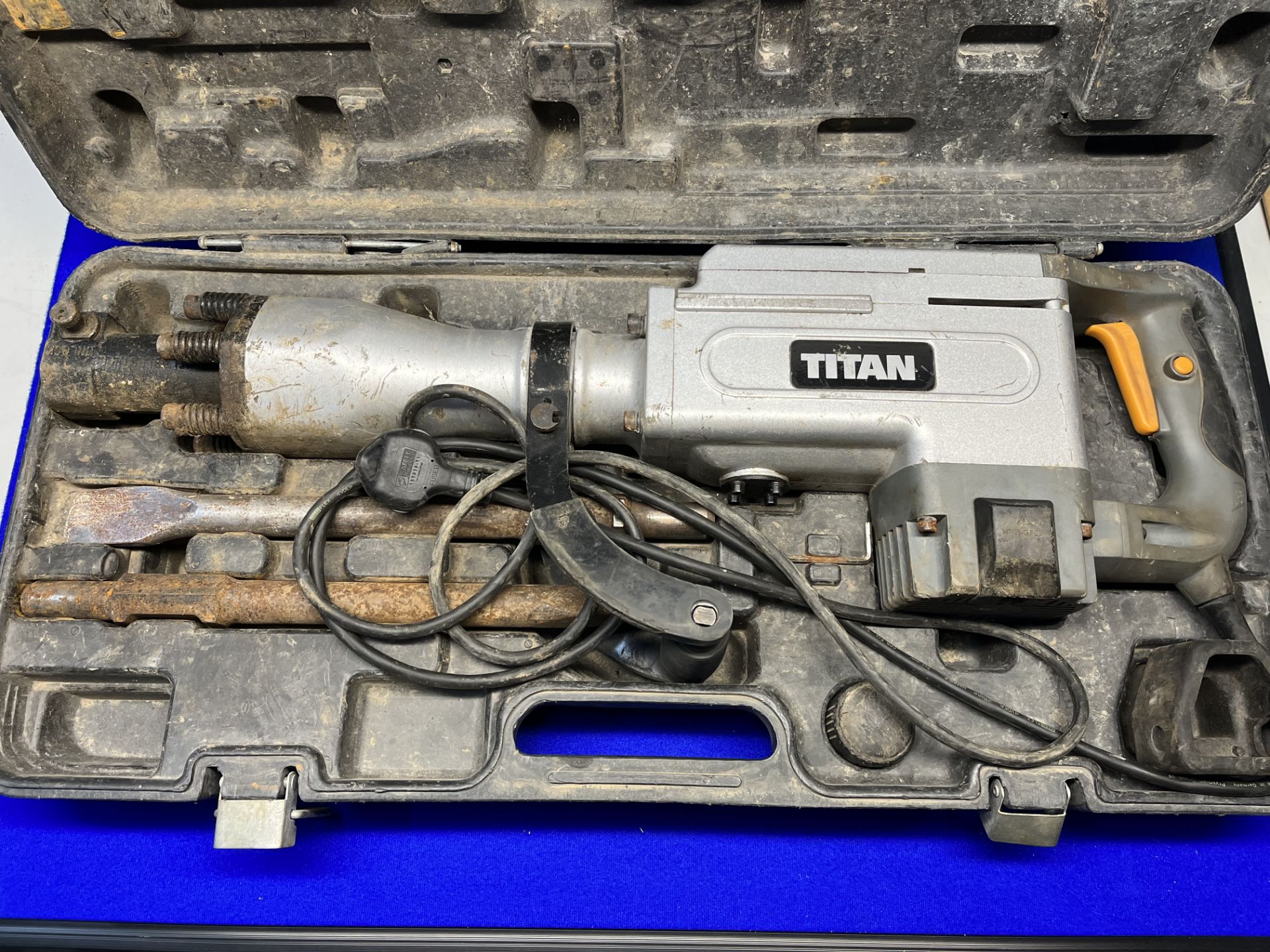 Titan TTB280DRH Jackhammer