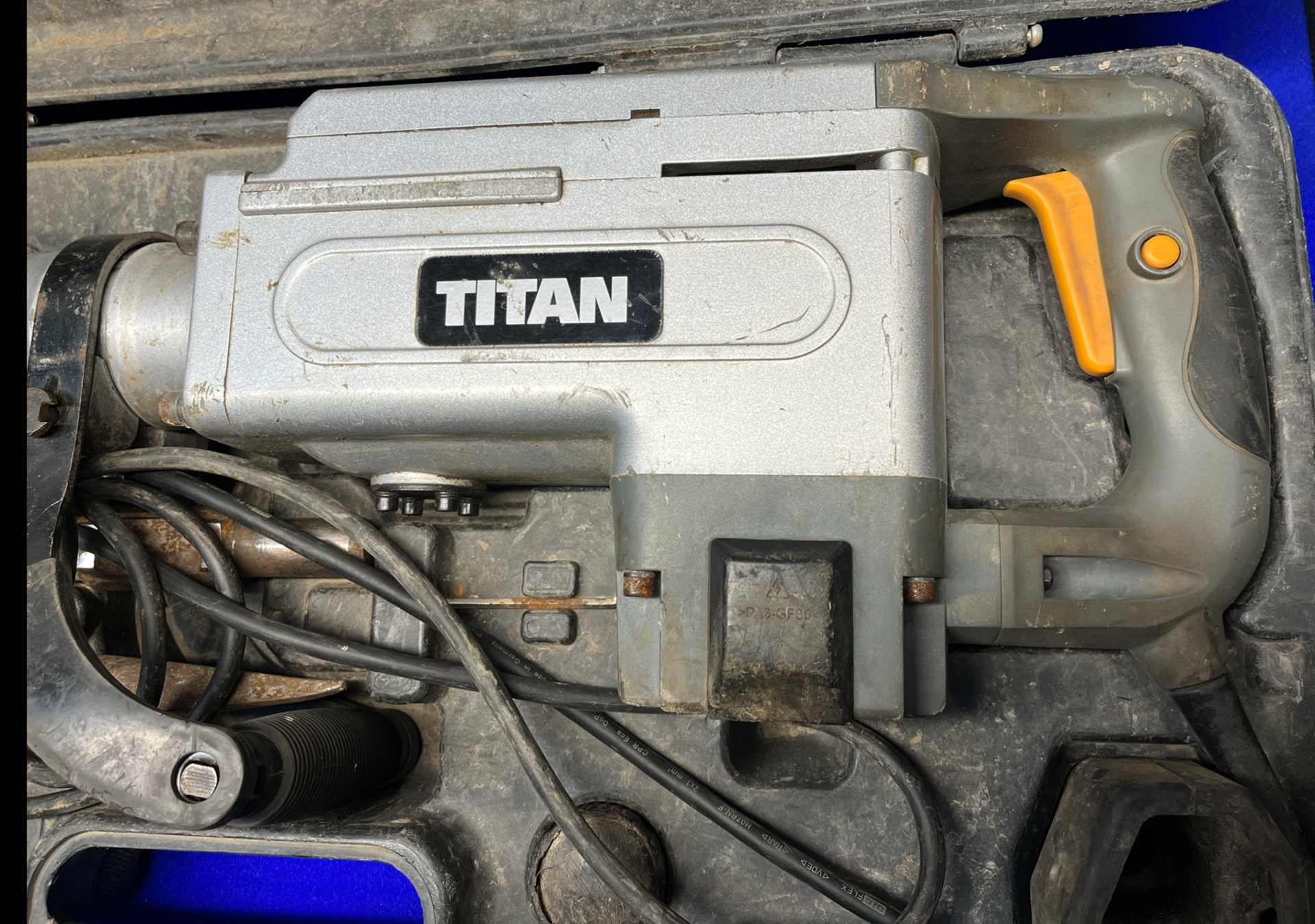 Titan TTB280DRH Jackhammer - Image 2 of 5