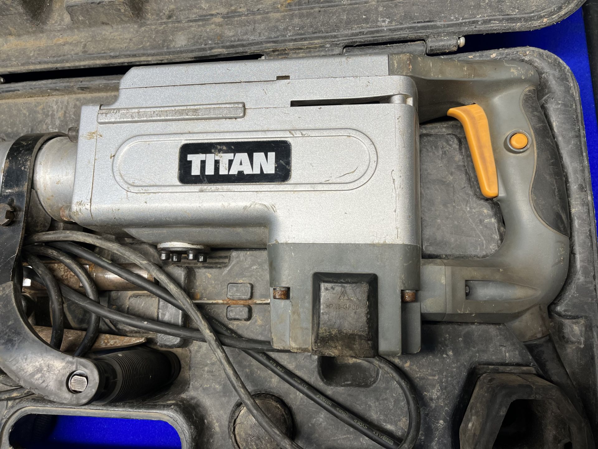 Titan TTB280DRH Jackhammer - Image 2 of 5