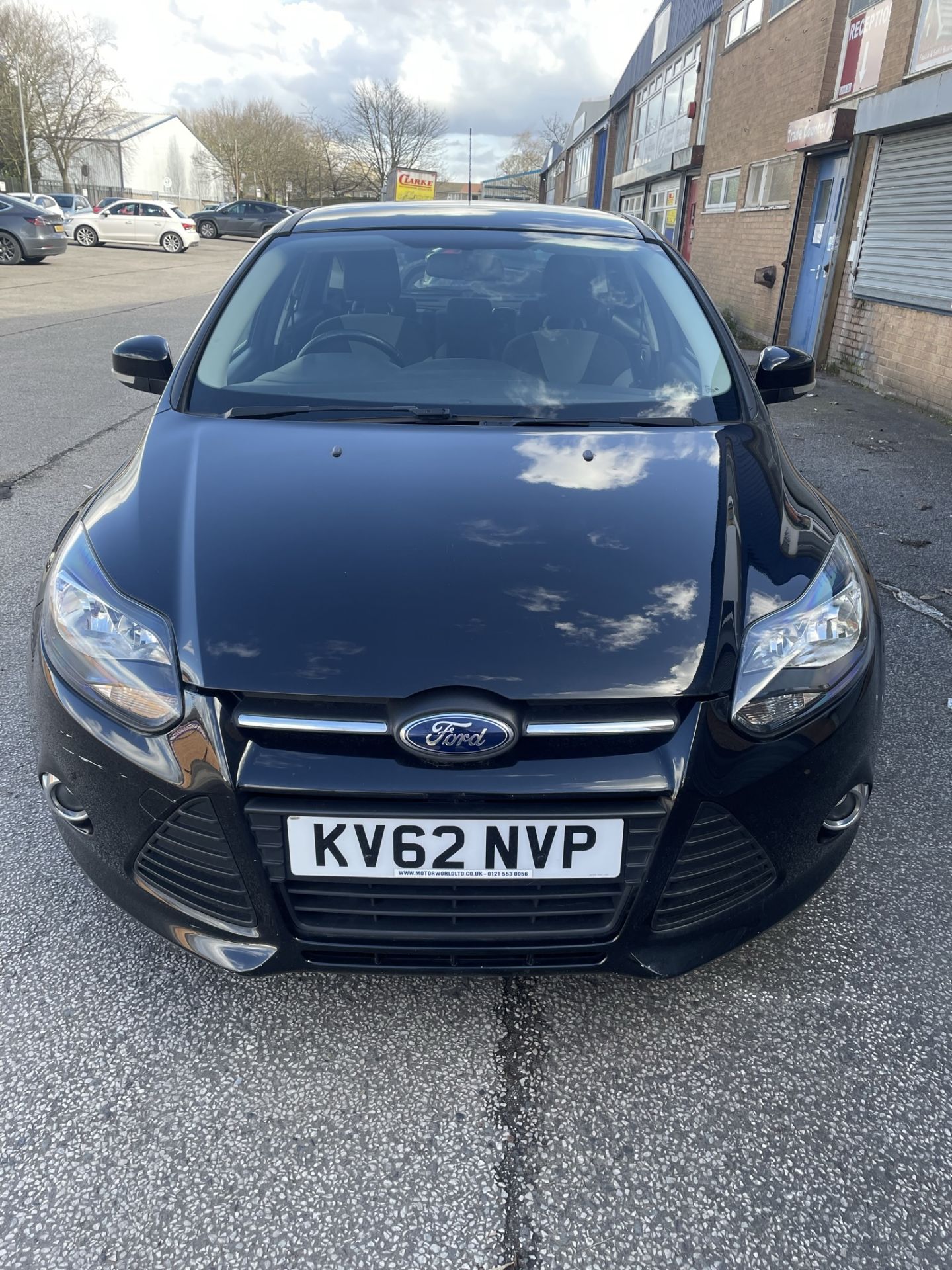 Ford Focus Zetec 125 Auto 5 Dr Hatchback|KV62 NVP | 47,571 Miles |ISSUE WARNING| zero VAT on hammer - Image 2 of 14