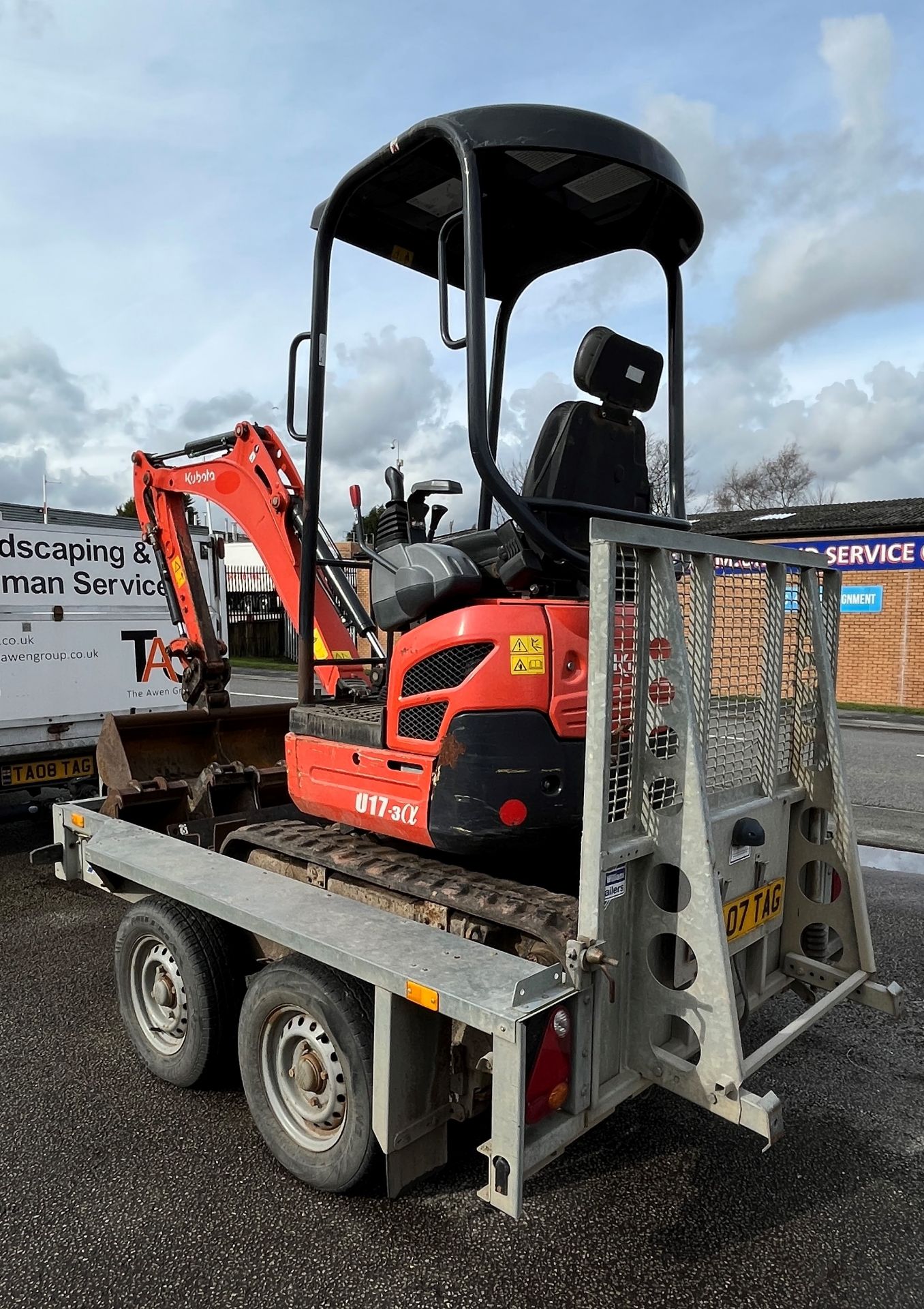 Kubota U17-3 Excavator/Mini Digger w/Ifor Williams Trailer | Hours: 2504.9 - Image 4 of 15