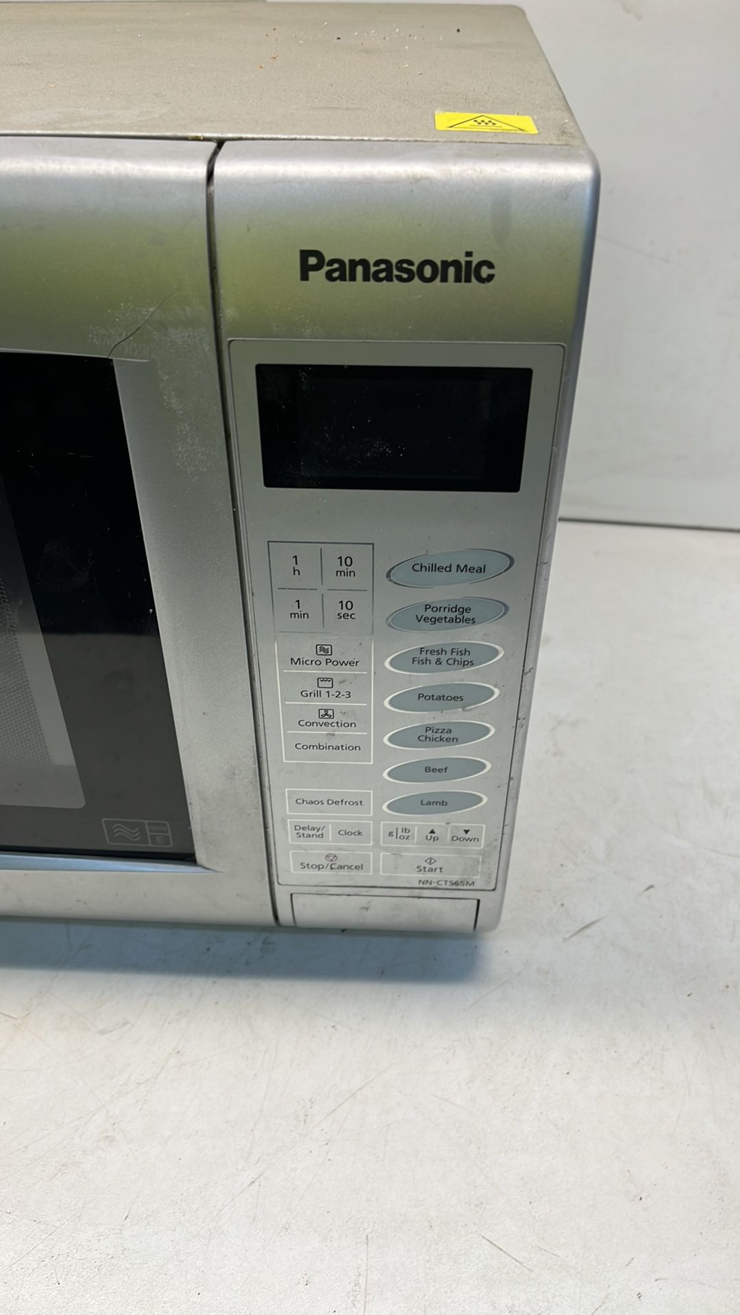 Panasonic NN-CT56M Microwave Oven - Image 2 of 4