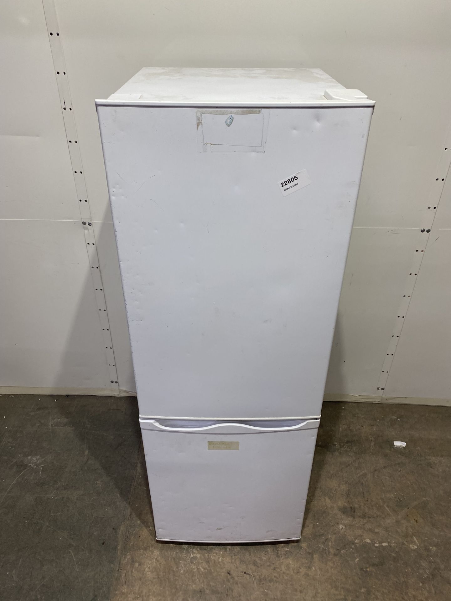 Essentials C50BW16 60/40 Fridge Freezer, White - Image 2 of 10