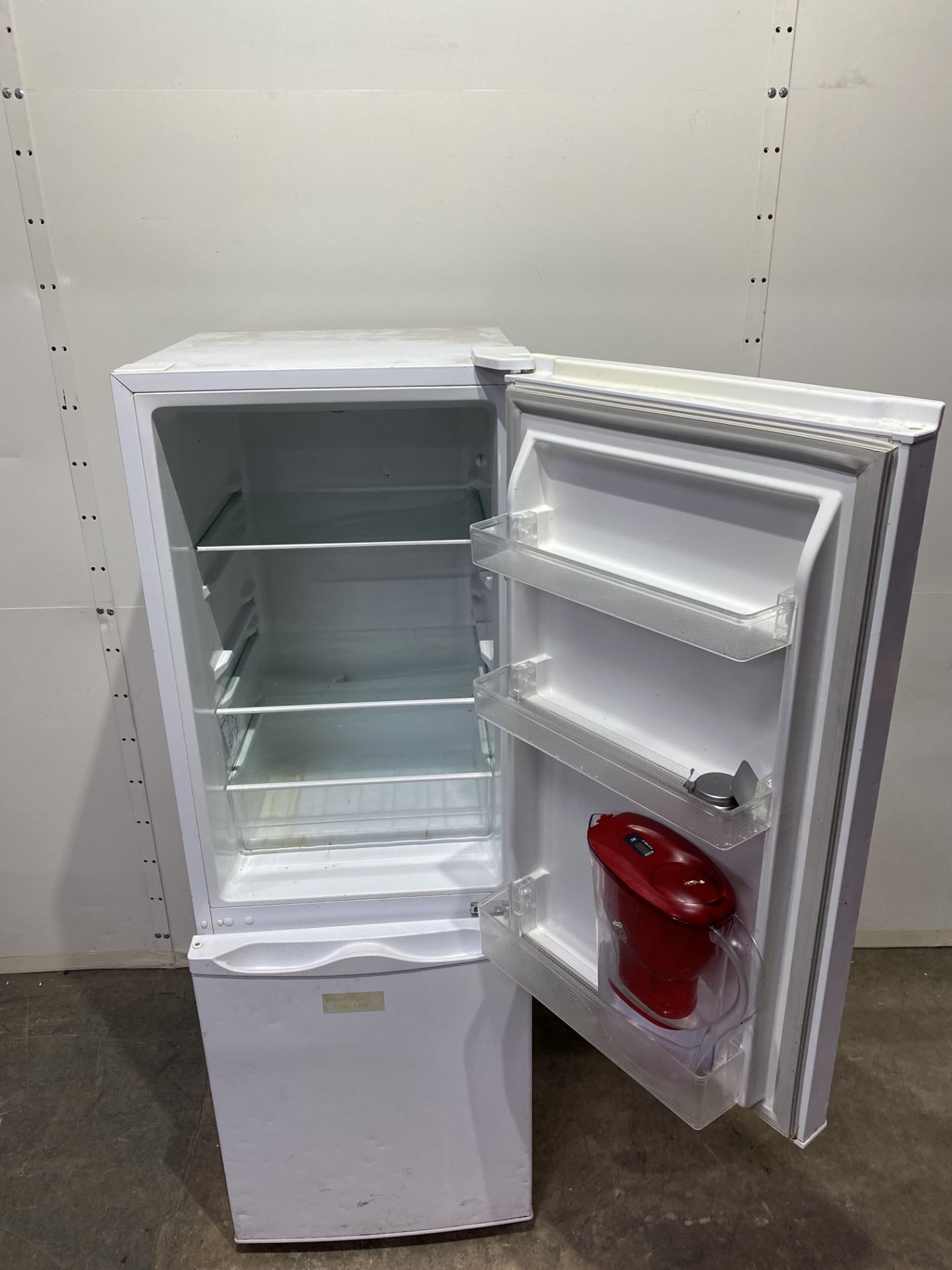Essentials C50BW16 60/40 Fridge Freezer, White - Image 3 of 10