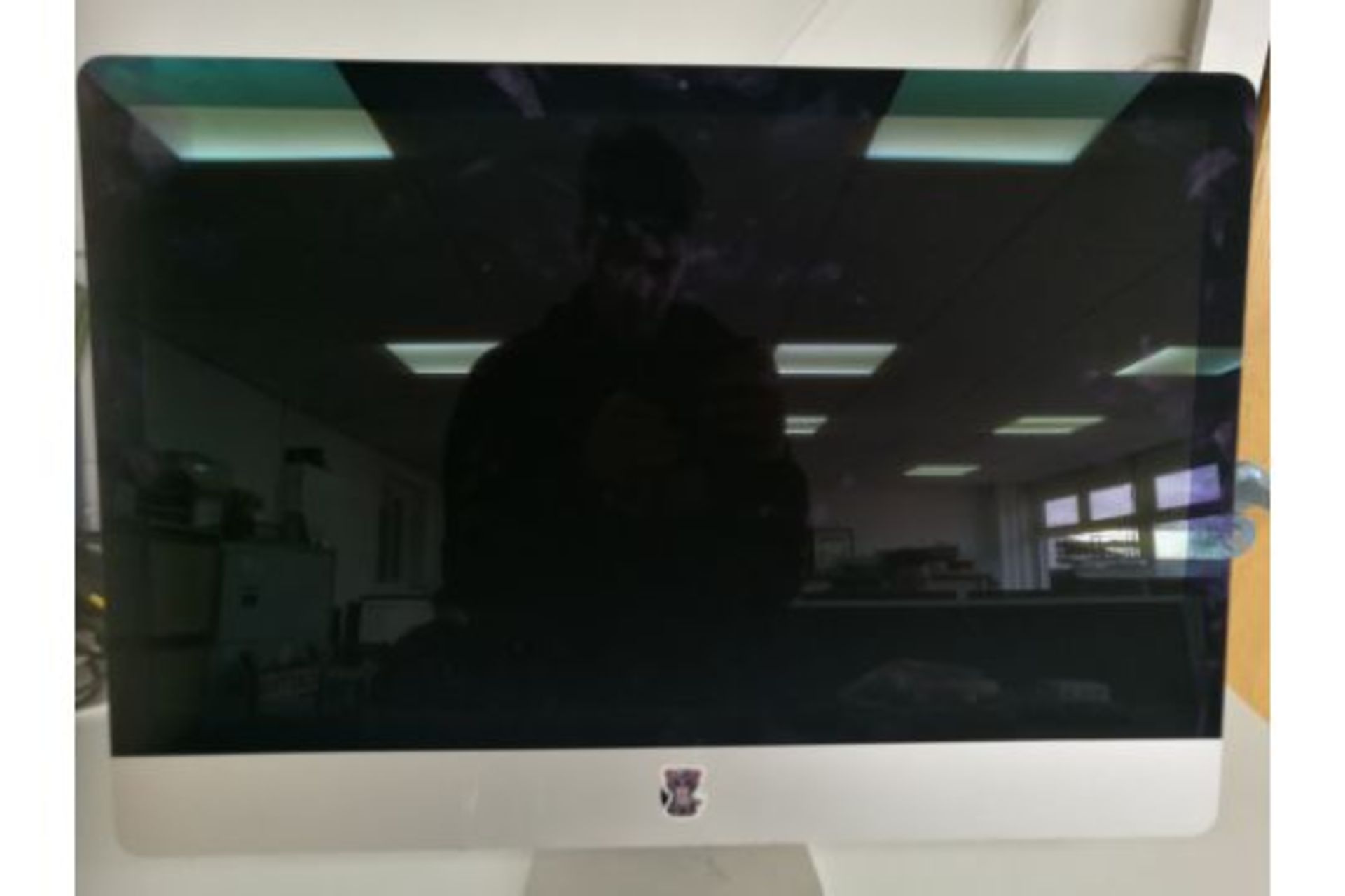 Apple iMac (Retina 5K, 27-inch, Late 2014) - Image 4 of 5