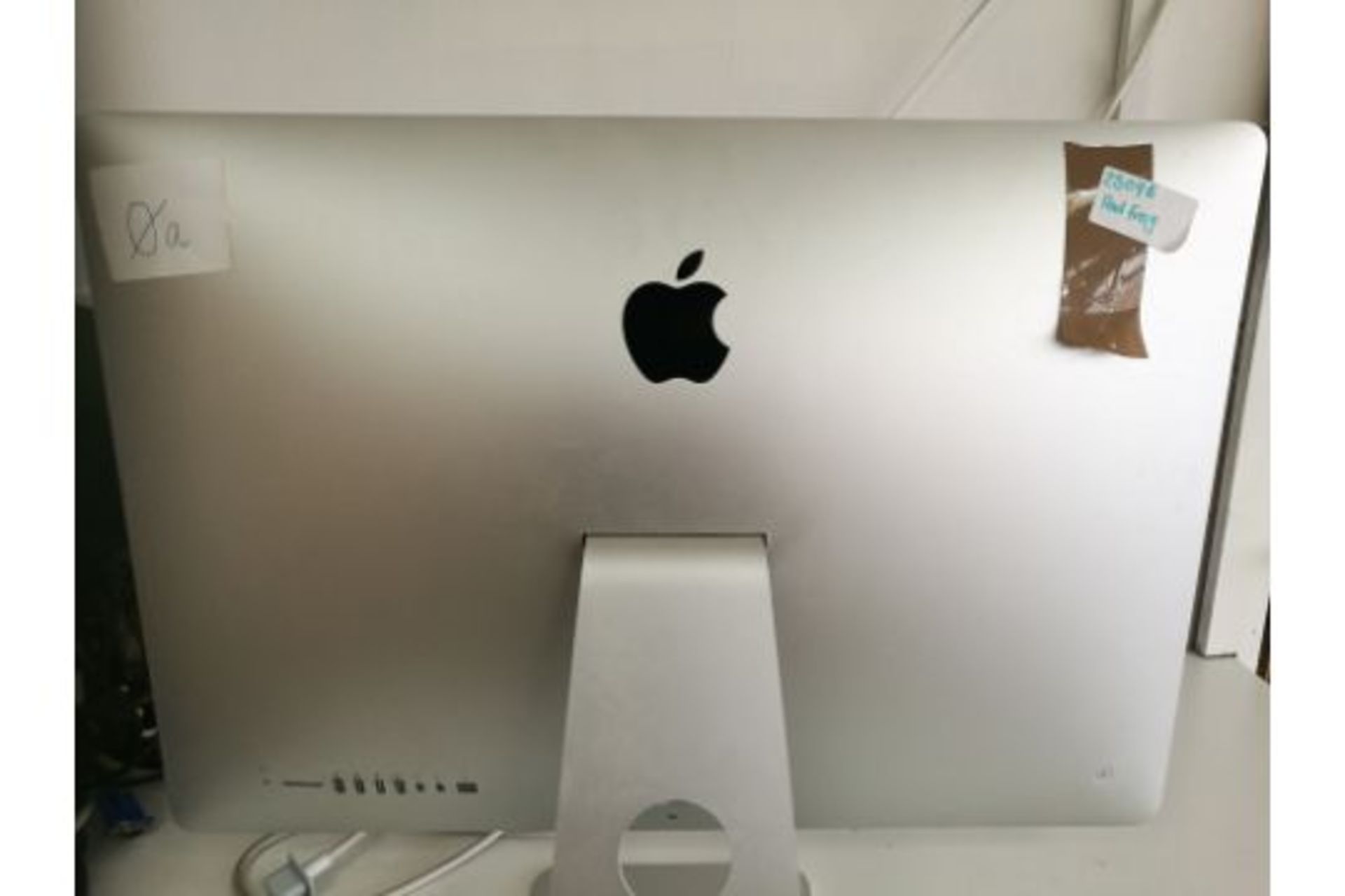 Apple iMac (Retina 5K, 27-inch, Late 2014) - Image 5 of 5