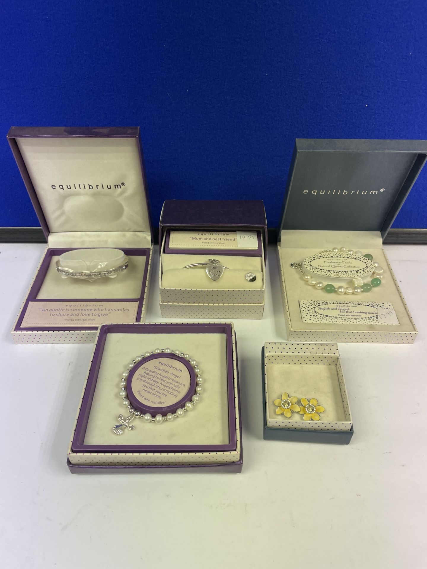 Approx. 60 Pieces of Equilibrium Fashion Jewellery and 160 Sample Yodeyma Fragrances | See descripti - Image 3 of 9