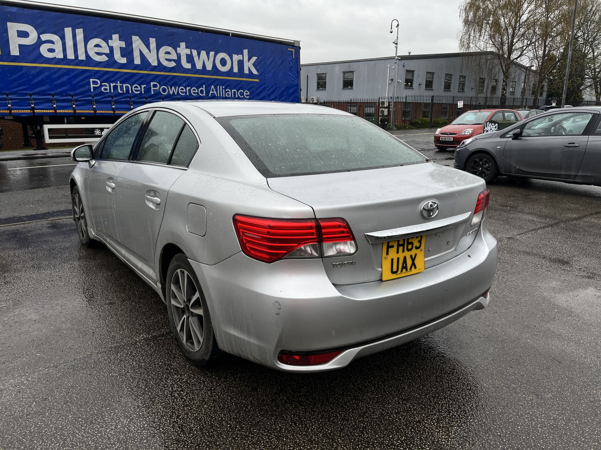 Toyota Avensis Icon D-4D Diesel 4 Door Saloon | FH63 UAX | Miles - Image 6 of 10