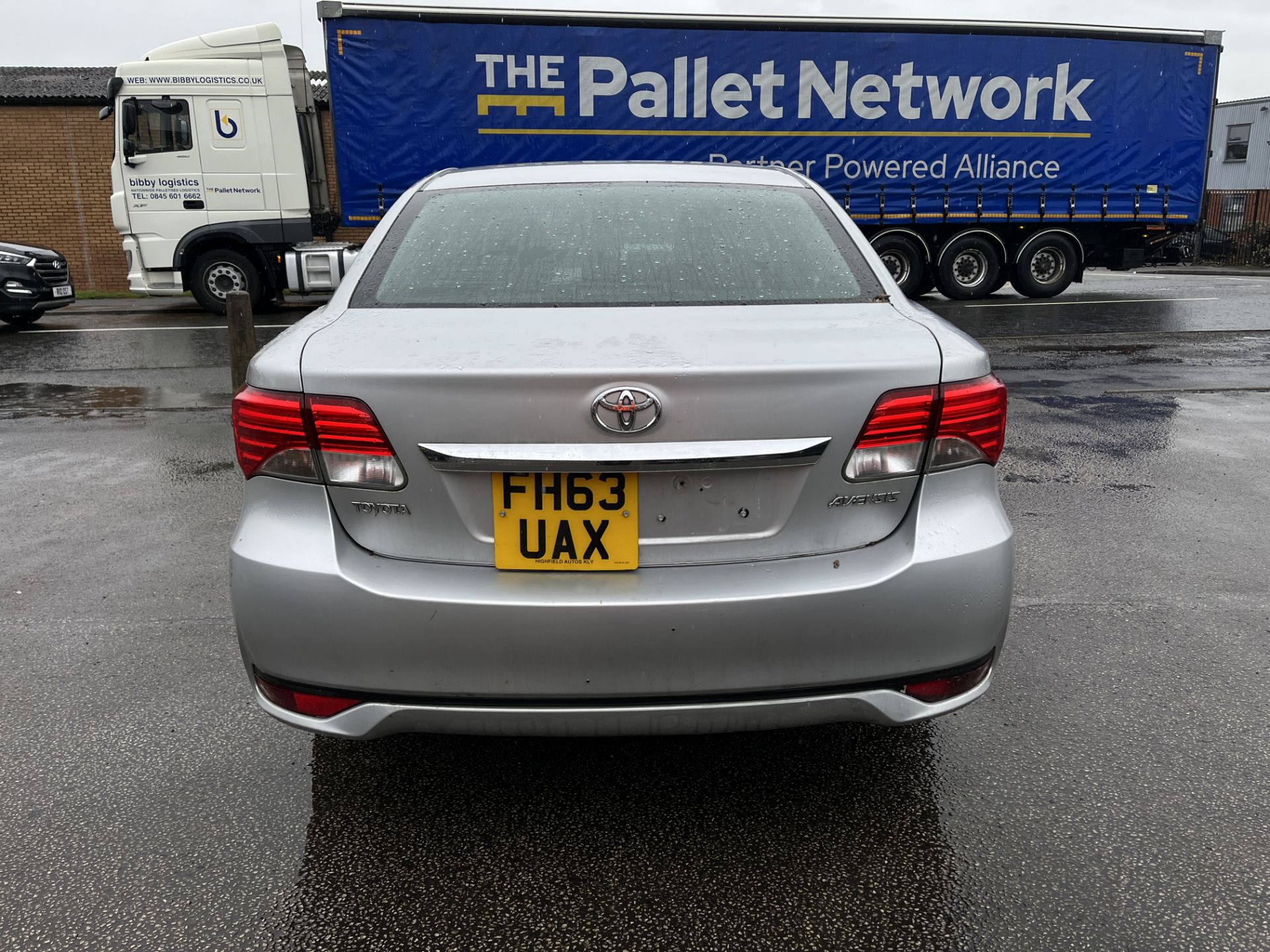 Toyota Avensis Icon D-4D Diesel 4 Door Saloon | FH63 UAX | Miles - Image 5 of 10