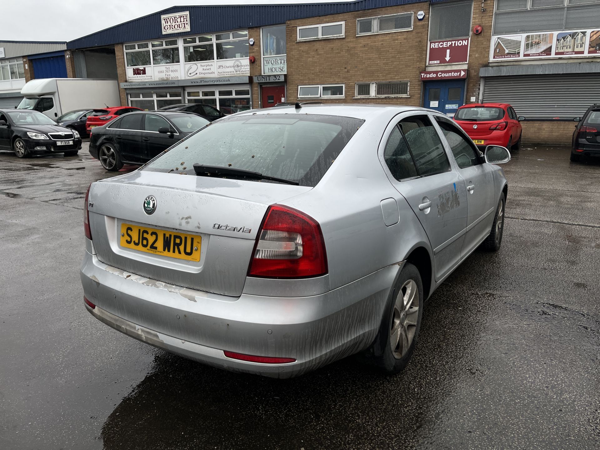 Skoda Octavia SE TDI CR Diesel 5 Door Hatchback | SJ62 WRU | Non-Runner - Image 8 of 10