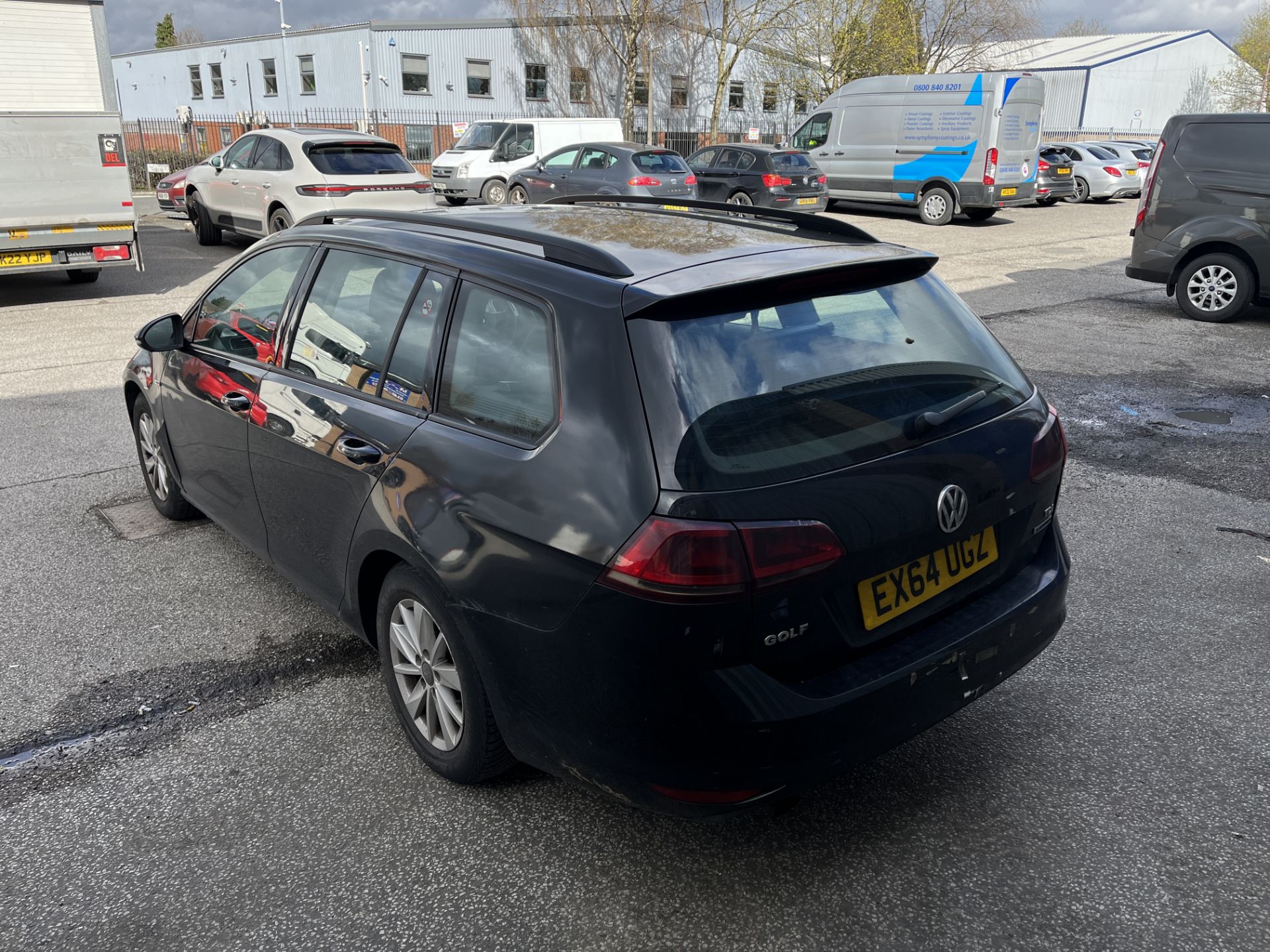 Volkswagen Golf TDI BlueMotion Diesel Estate | EX64 UGZ | 125,385 Miles - Image 5 of 11