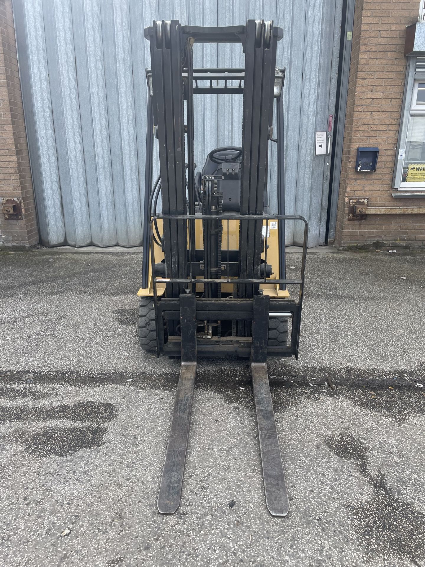 Caterpillar EP18NT 1.4T Electric Forklift Truck w/ Charger & Sideshift | 378.4 Hours - Image 2 of 11