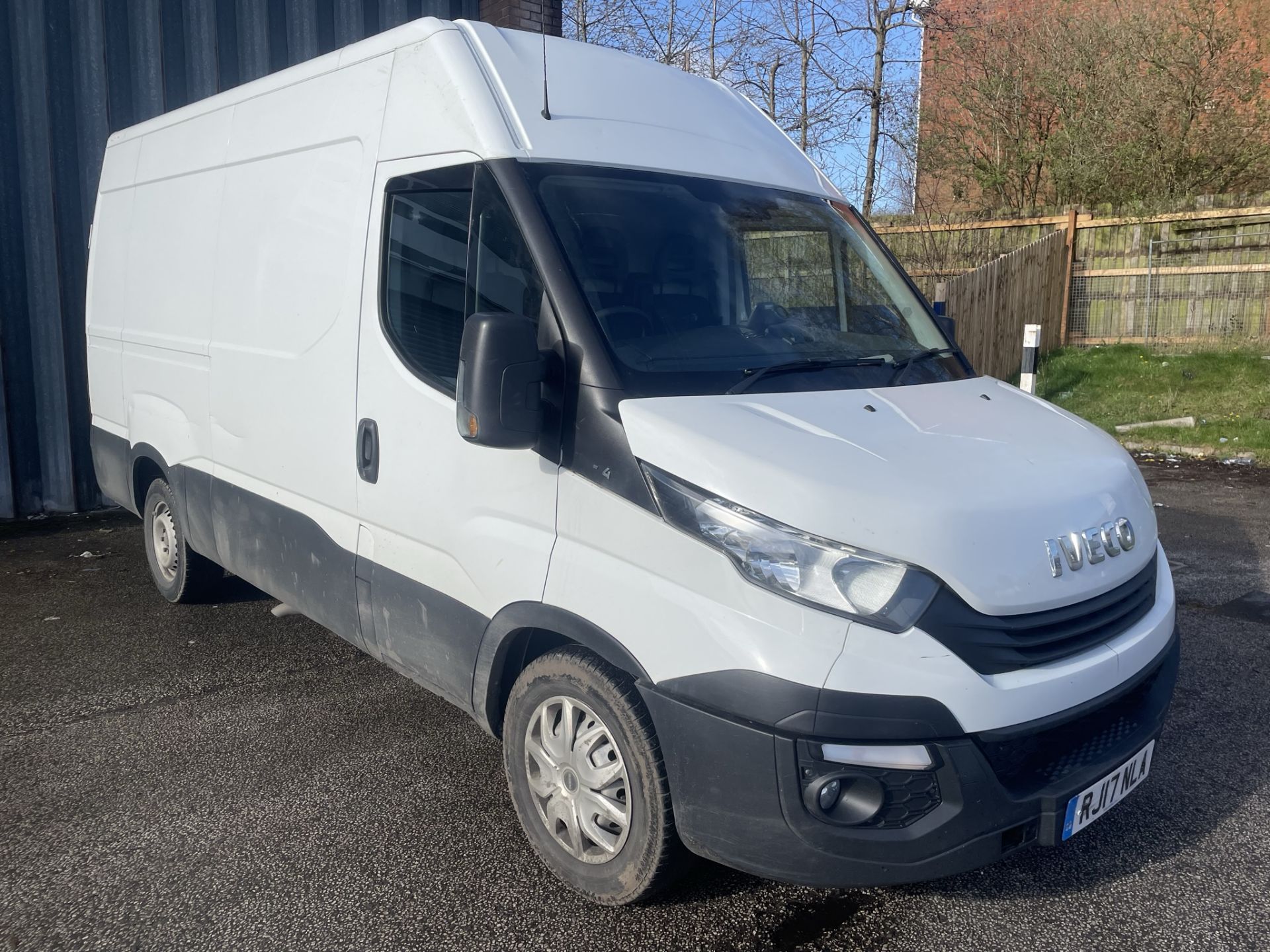 Iveco Daily 35S14V Diesel Panel Van | RJ17 NLA | 86,120 Miles