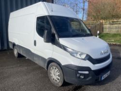 Motor Vehicle & Forklift Truck Sale | 2 x SMART Cars | 2 x Iveco Daily Panel Vans | Gas & Electric Forklift Truck