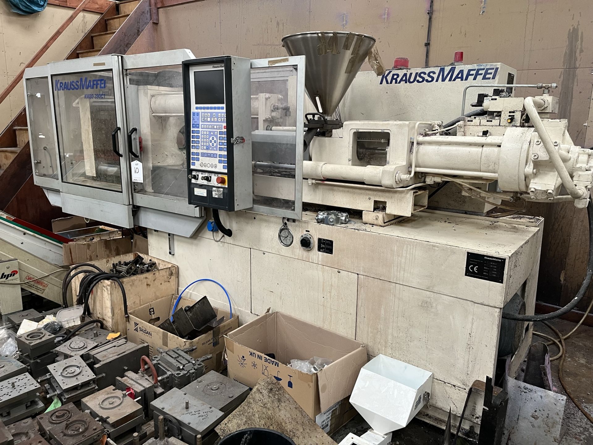 Krauss Maffei 80T Injection Moulder w/ Autoloader | 80/390 C1