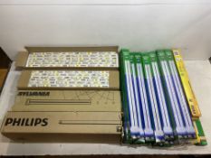 Quantity Of Fluorescent Lighting Tubes As Seen In Photos