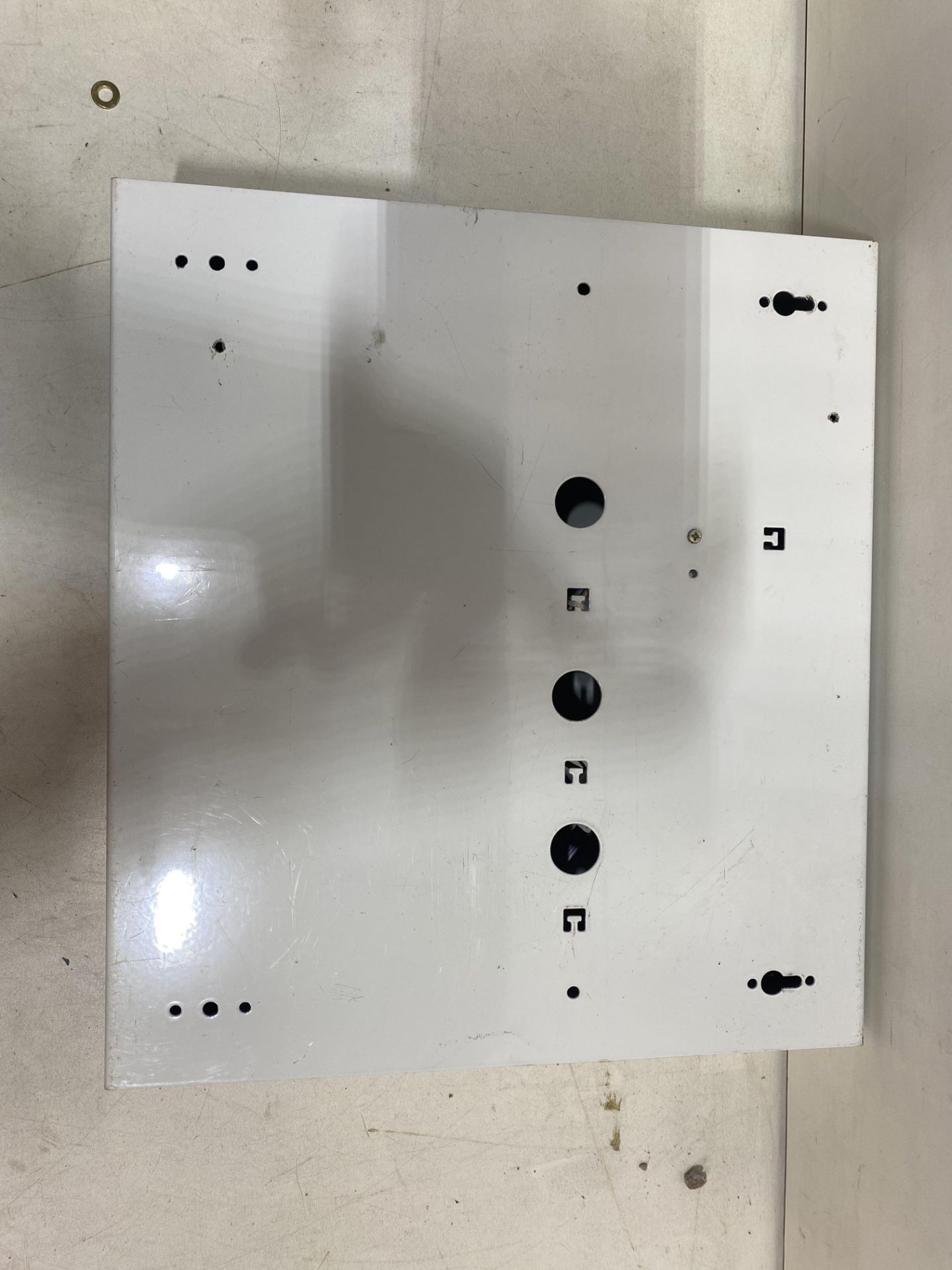 240v Switching Mode AC-DC Backup Power Supply Box - Image 6 of 6