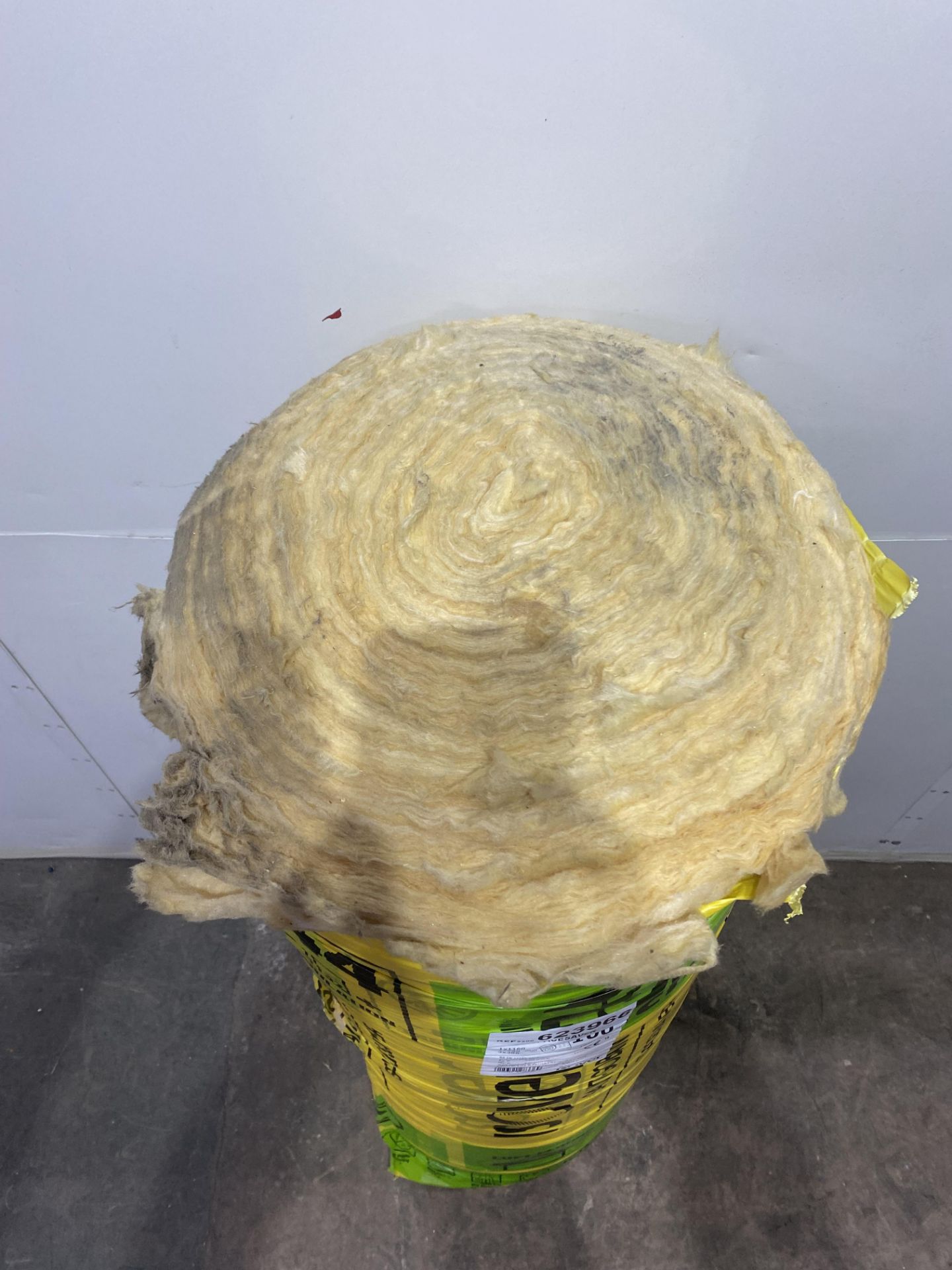 Roll Of Isover 100mm Loft Insulation Spacesaver - Image 3 of 4