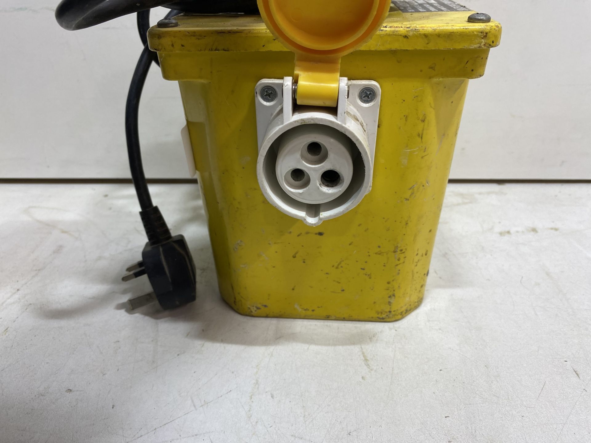 3 x Various Newlec 110v Portable Site Transformers - Image 14 of 17