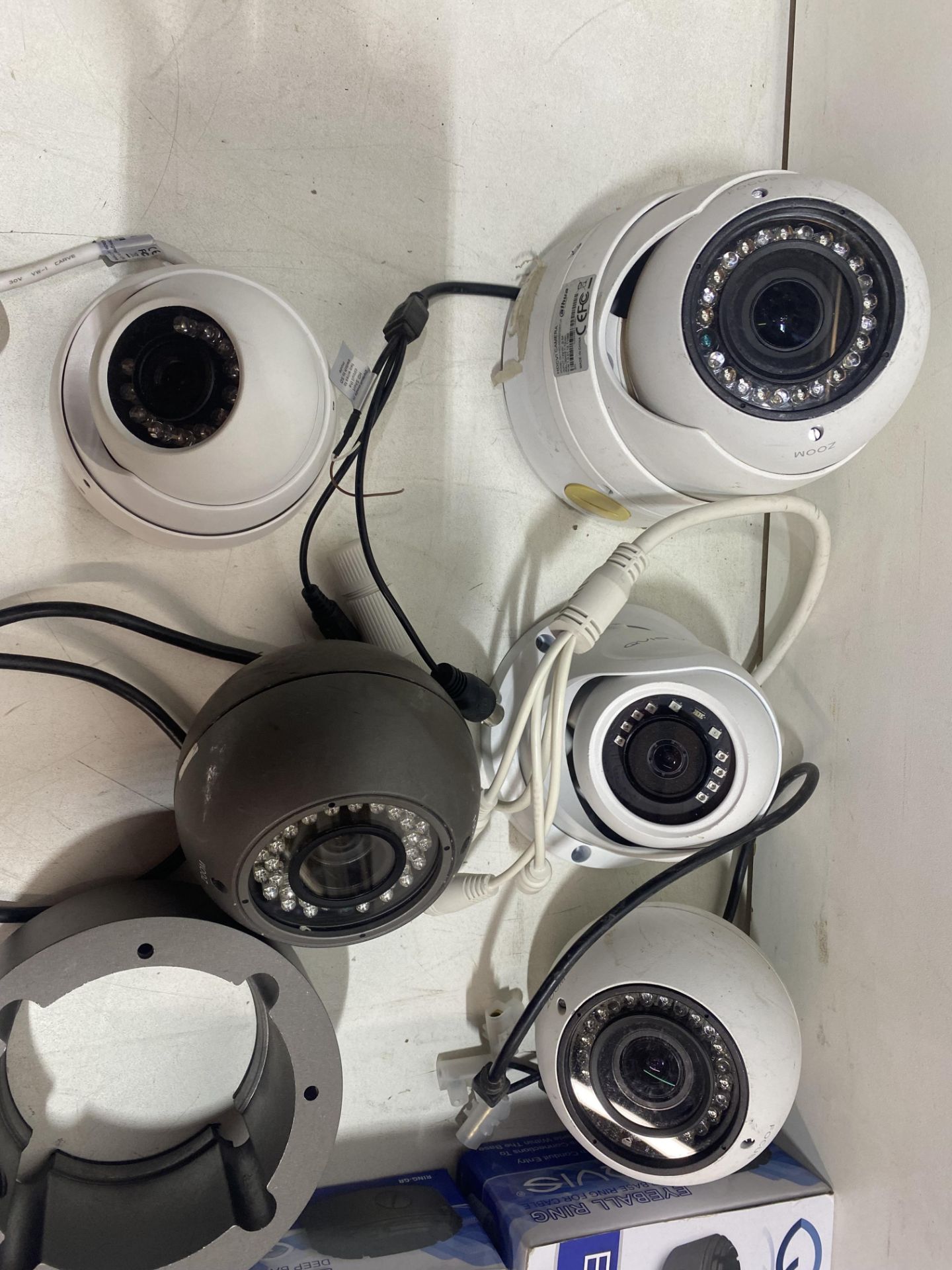 5 x Various Eyeball Security Cameras & 4 x Eyeball Ring Bases - Image 2 of 4