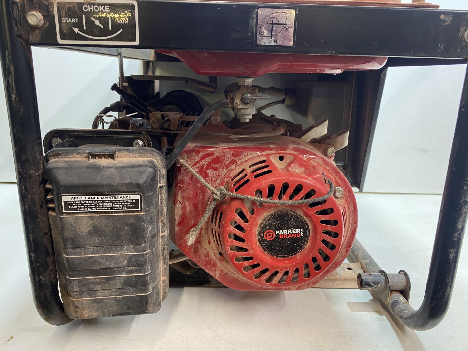 Parker Brand PPG-2800 2.8KVA 2.8kw 6.5HP DC Petrol Generator - Image 6 of 8