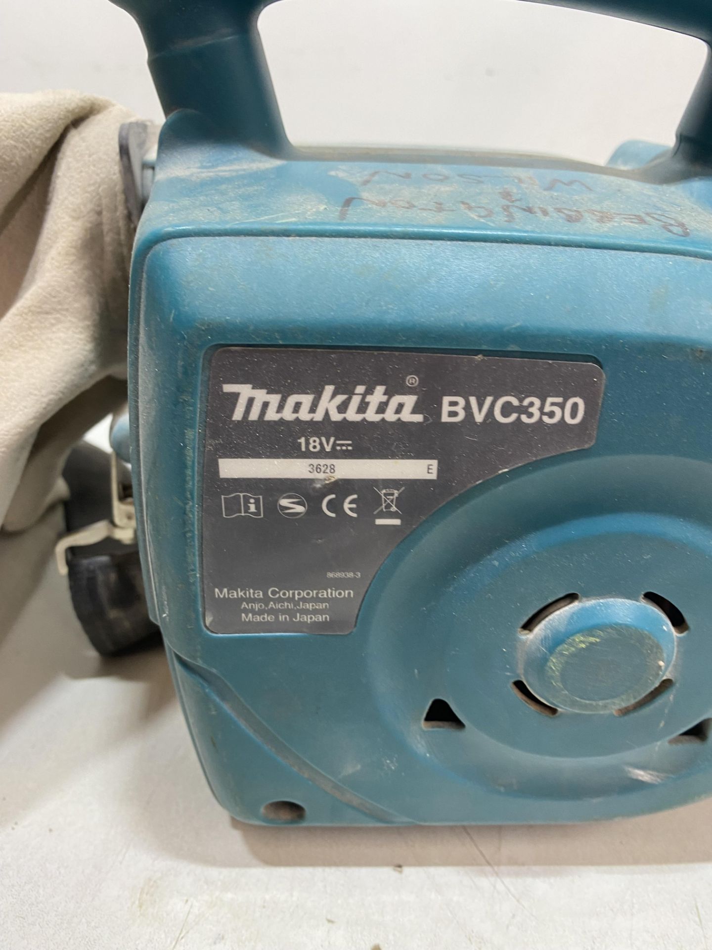 Makita BVC350 18v Dust Extractor - See Pictures - Image 7 of 7