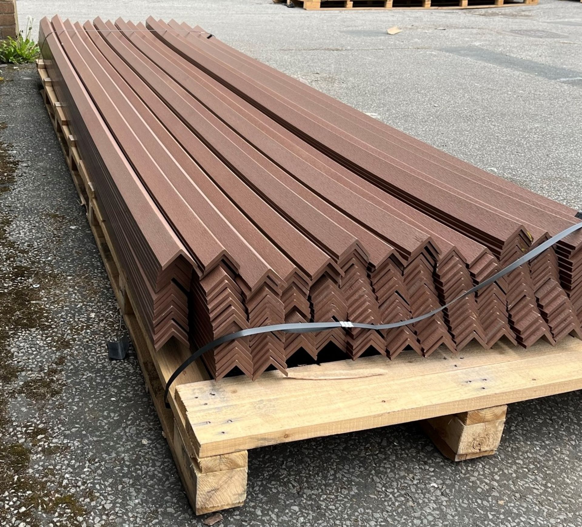 223 x Composite Decking L Shaped Trim - 3665 x 50 x 50mm | Coffee