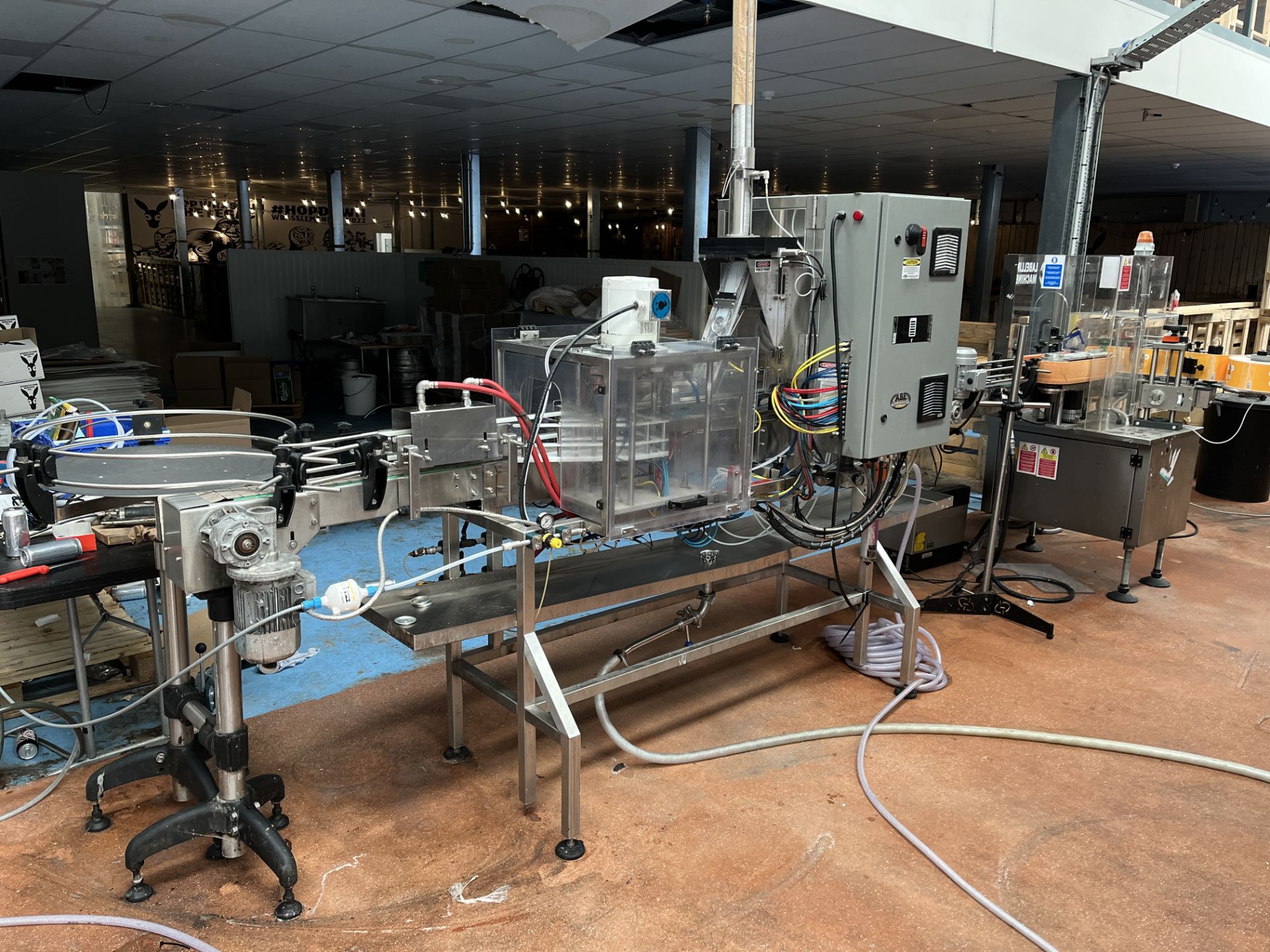 American Beer Equipment CraftCan 15 through feed automatic canning line | YOM: 2020 - Image 2 of 11