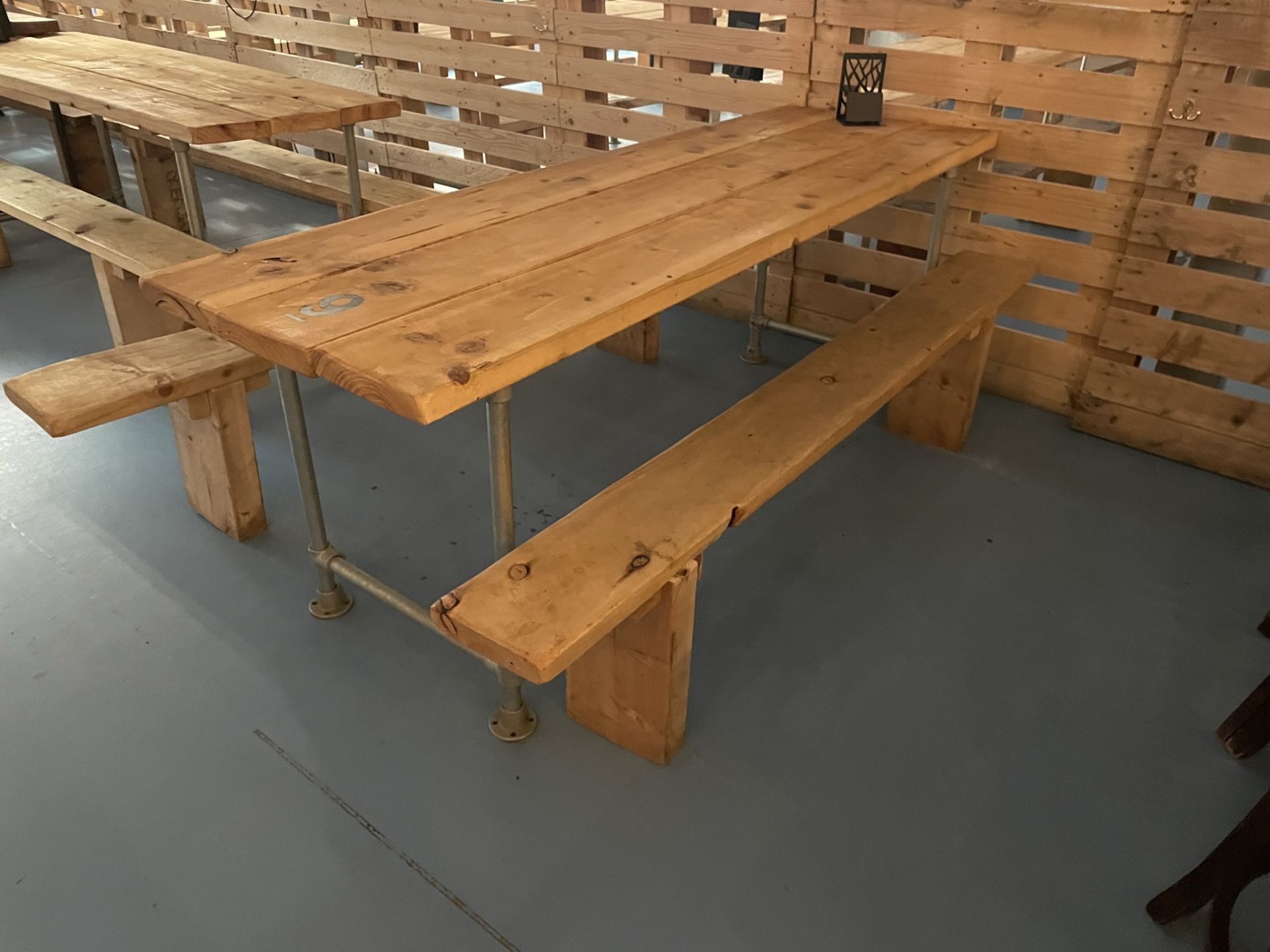 6 x Wooden Dining Tables w/ Metal Frames & 12 x Wooden Seating Benches - Bild 5 aus 6