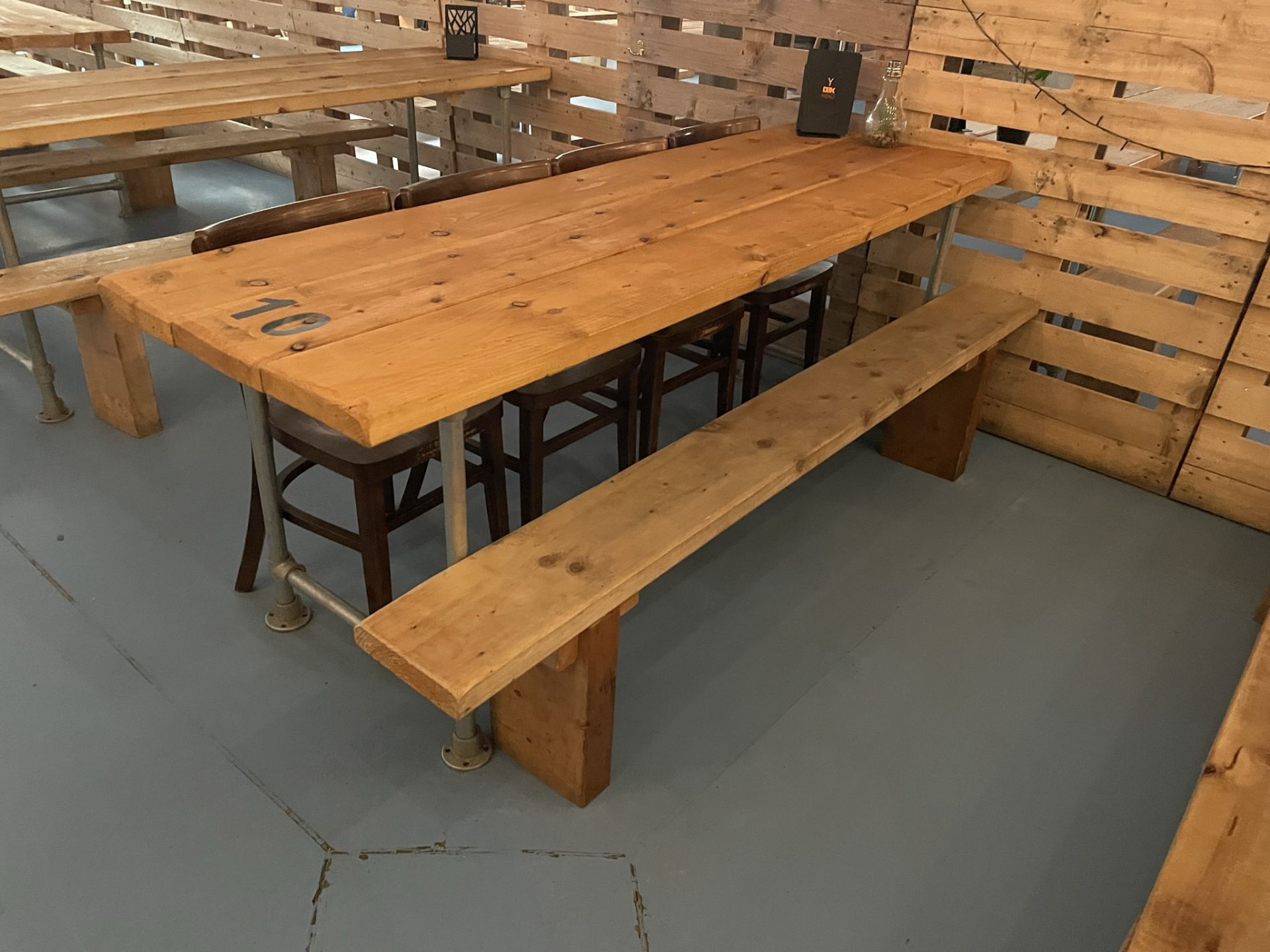 6 x Wooden Dining Tables w/ Metal Frames & 12 x Wooden Seating Benches - Bild 4 aus 6