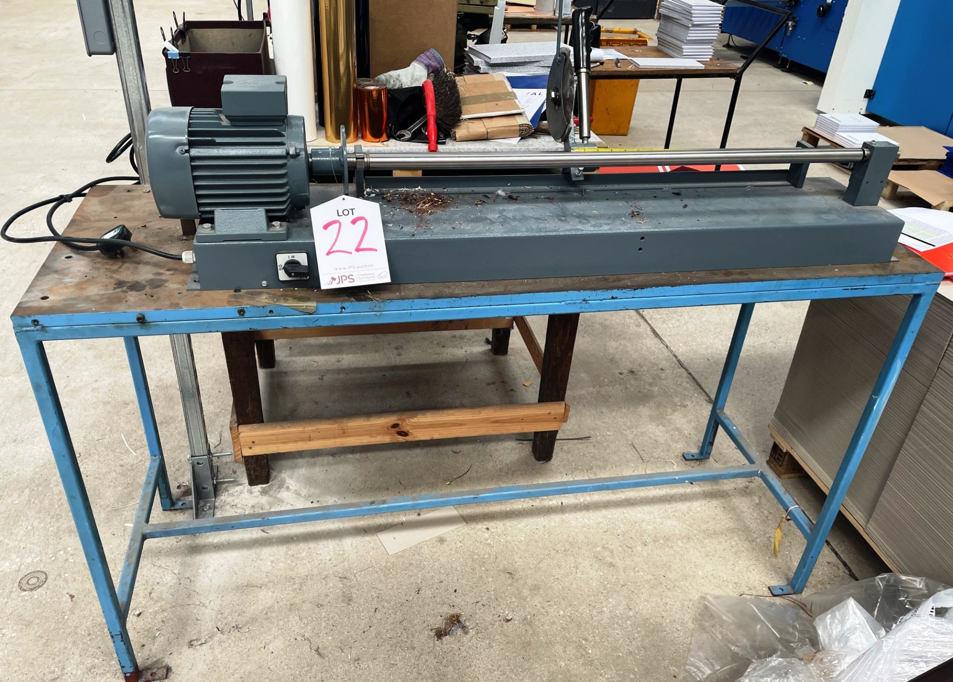 VEM Bench Mounted Cloth/Fabric Cutter