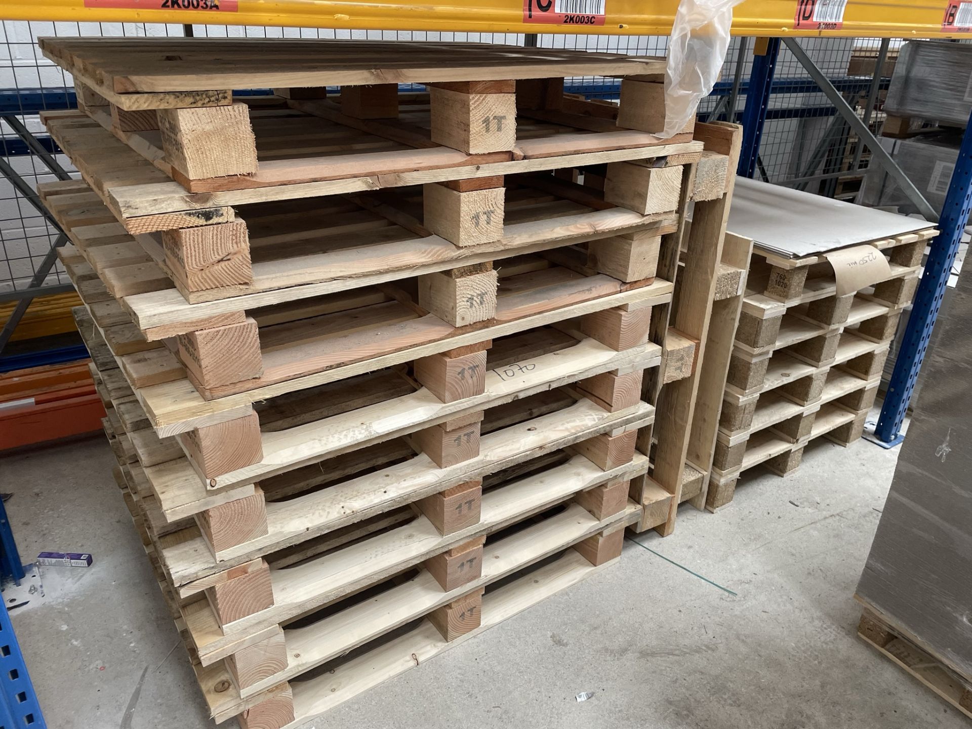 Approximately 75 x Various Sized Wooden Pallets - Bild 6 aus 6