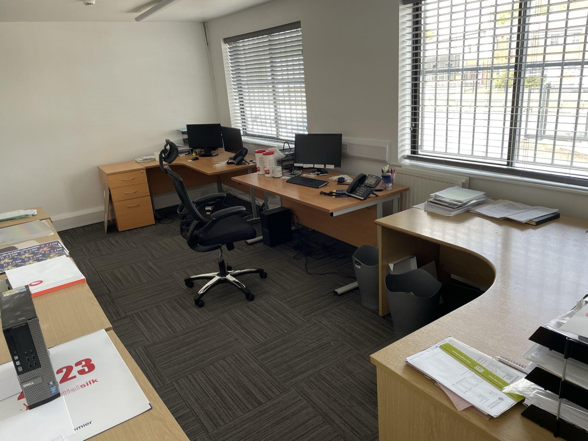 Quantity of Office Furniture - As Pictured | Located in Eccles, M3 - Image 3 of 4