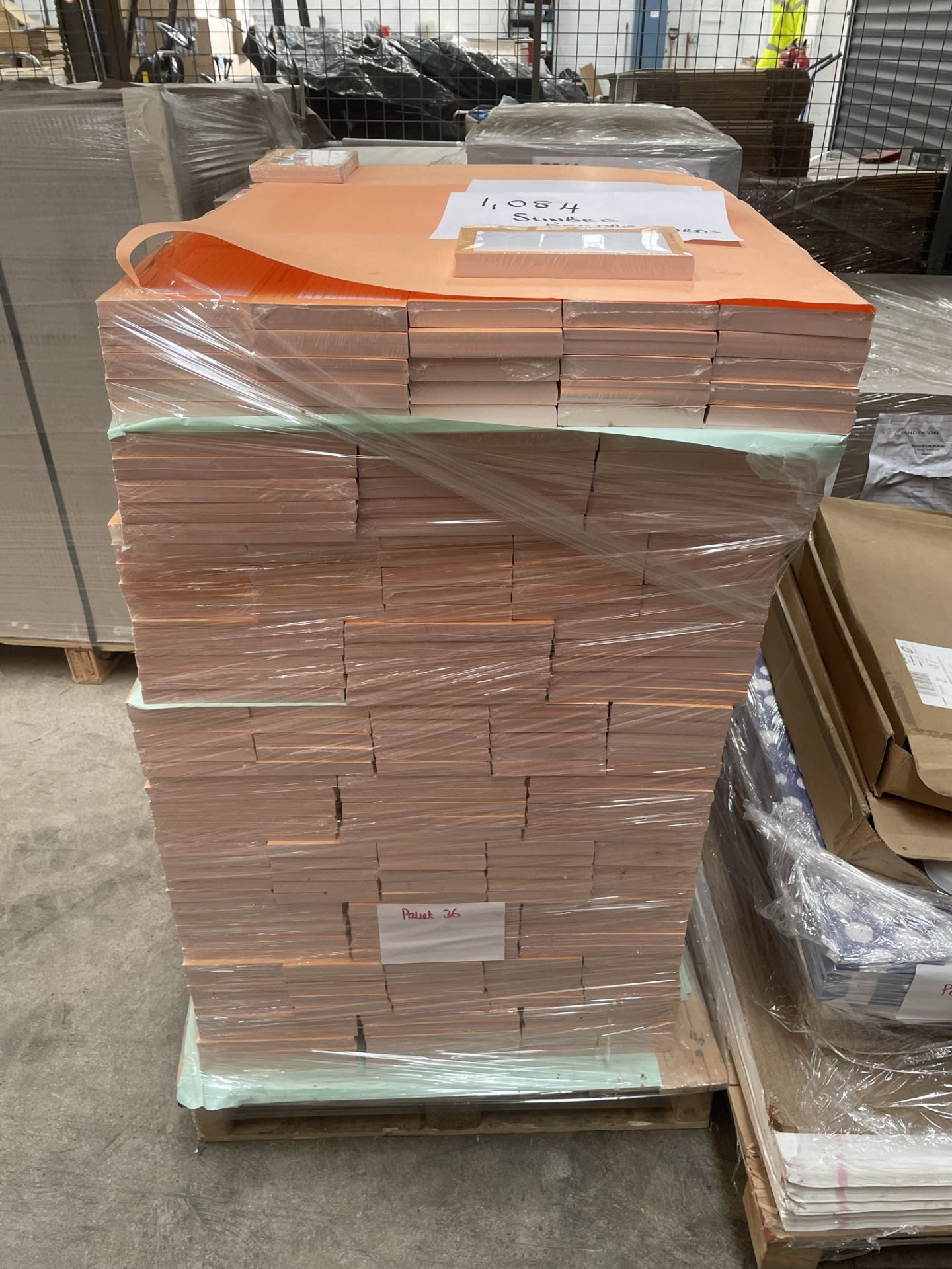 Approximately 1,000 x Packs of Quirepale Sunbed Record Cards