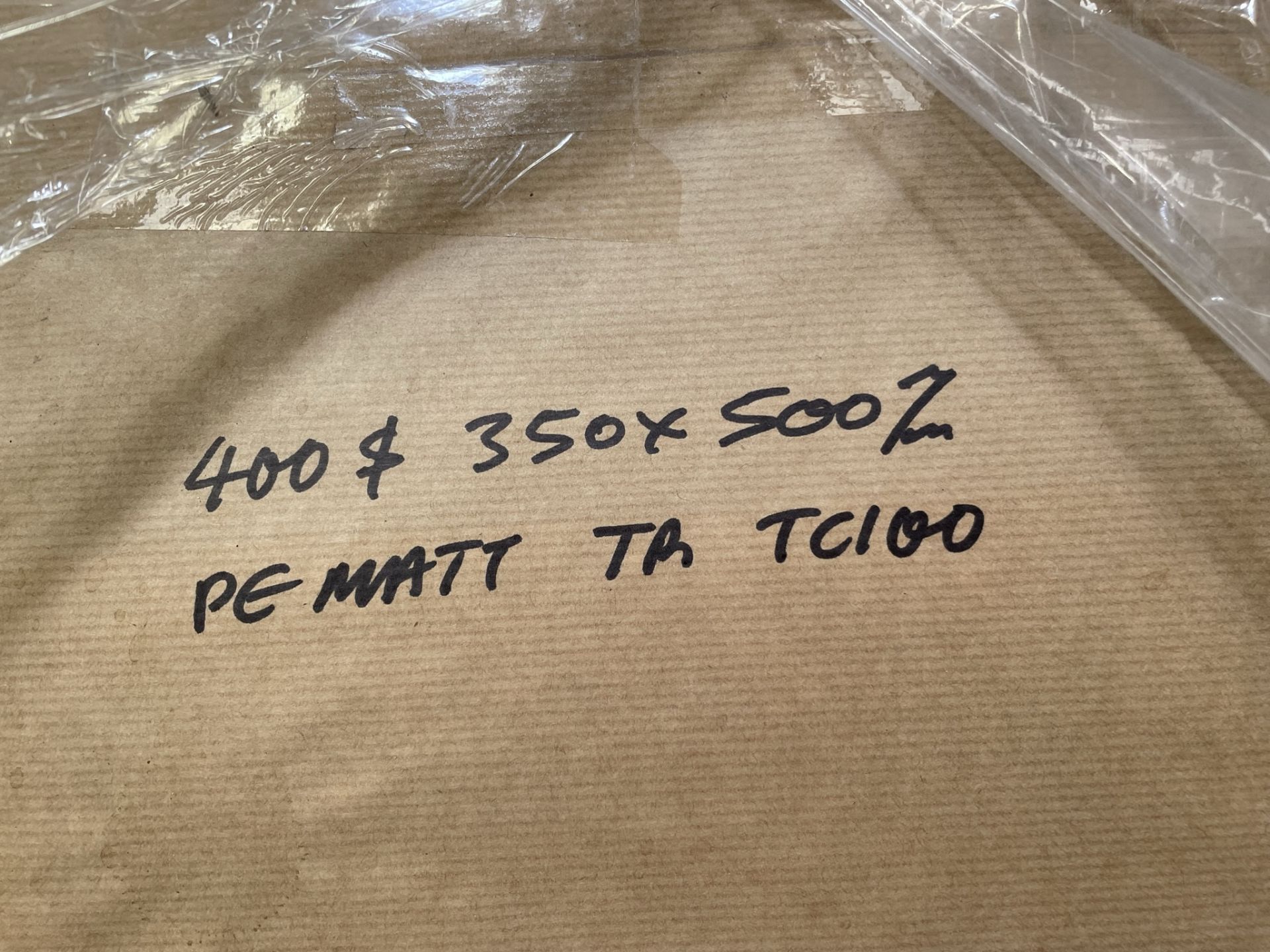 Approximately 12,400 Sheets of Raflatac PE MATT TR TC100 Paper | 350mm x 500mm - Image 5 of 5