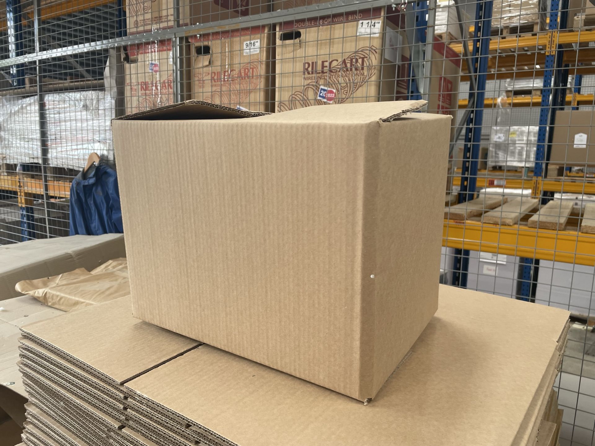 Approximately 165 x Double Wall Cardboard Boxes | 37cm x 28cm x 26.5cm - Bild 2 aus 2