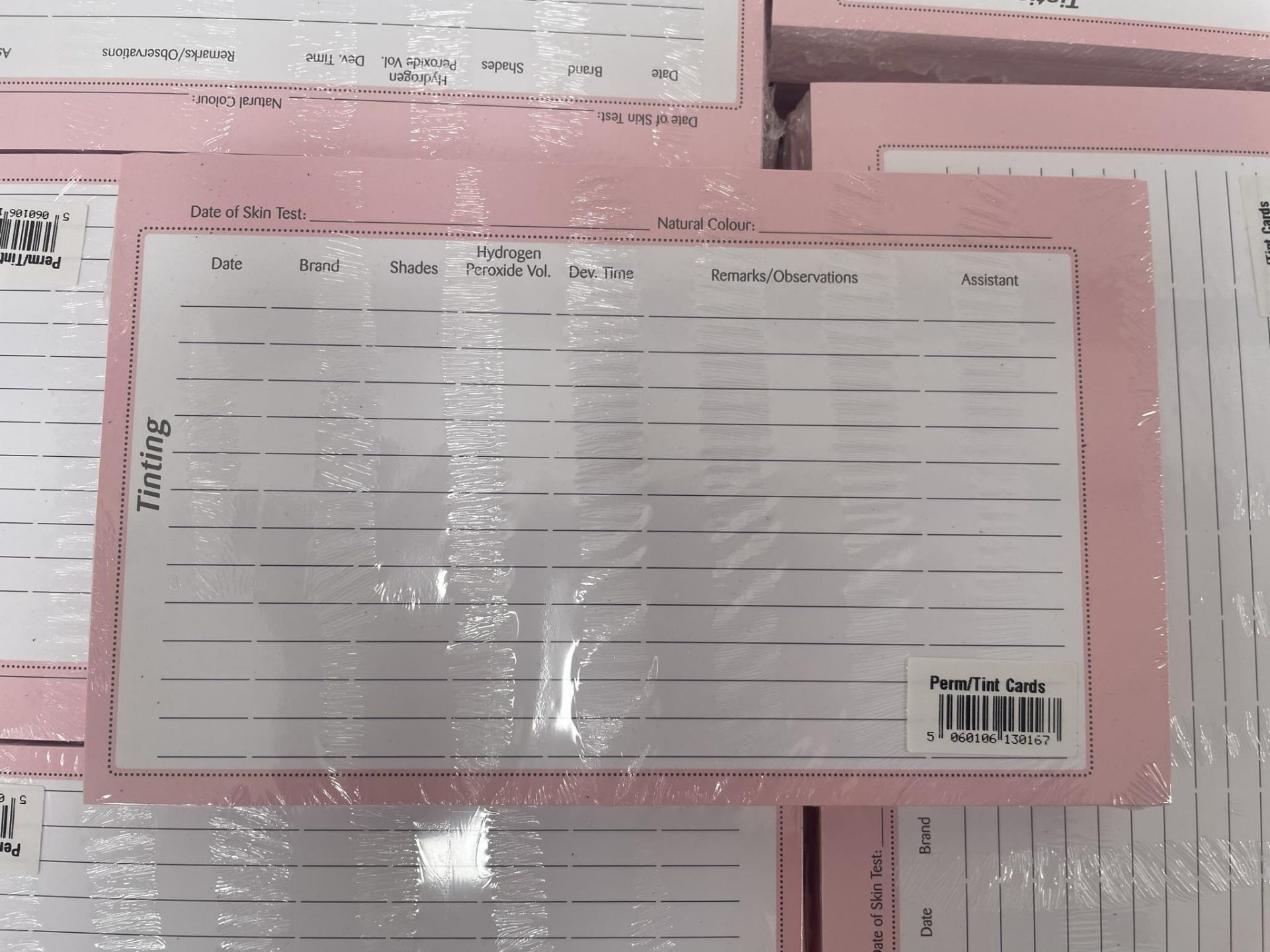 Approximately 1,000 x Packs of Quirepale Perm/Tint Customer Record Cards