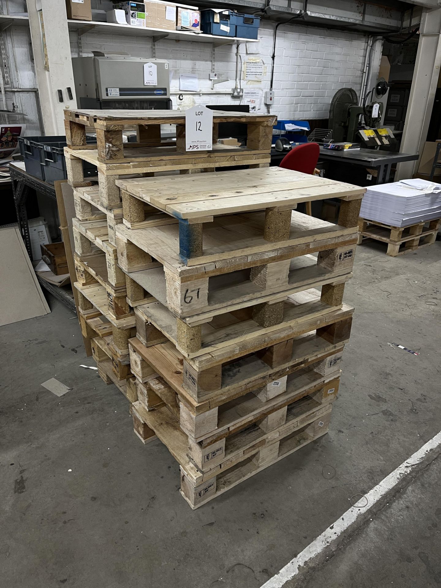 15 x mini pallets