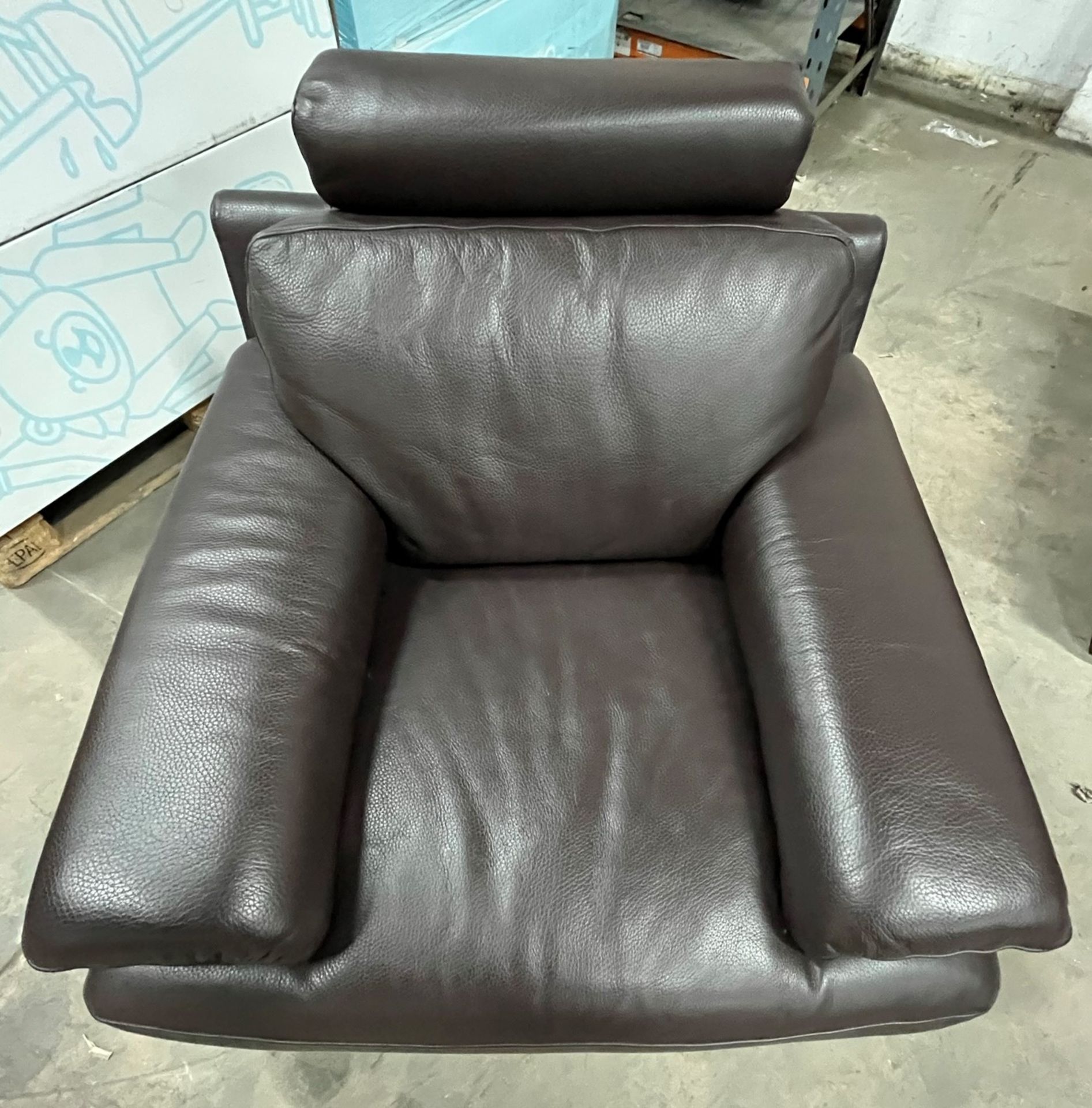 Leather 2 Seater Sofa W/ 2 x Leather Arm Chairs - Image 10 of 12