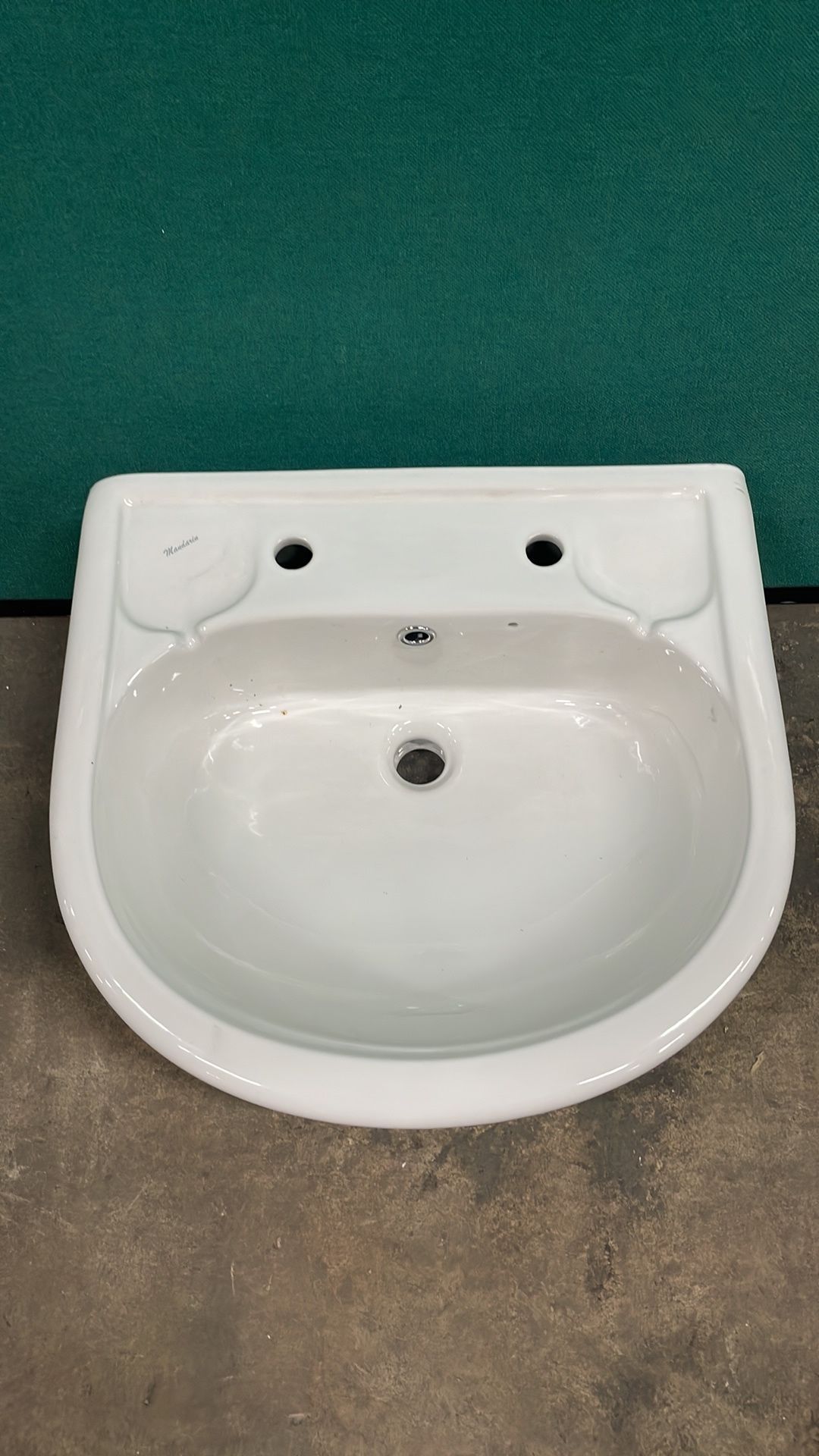 Mandarin Design Bathroom Sink