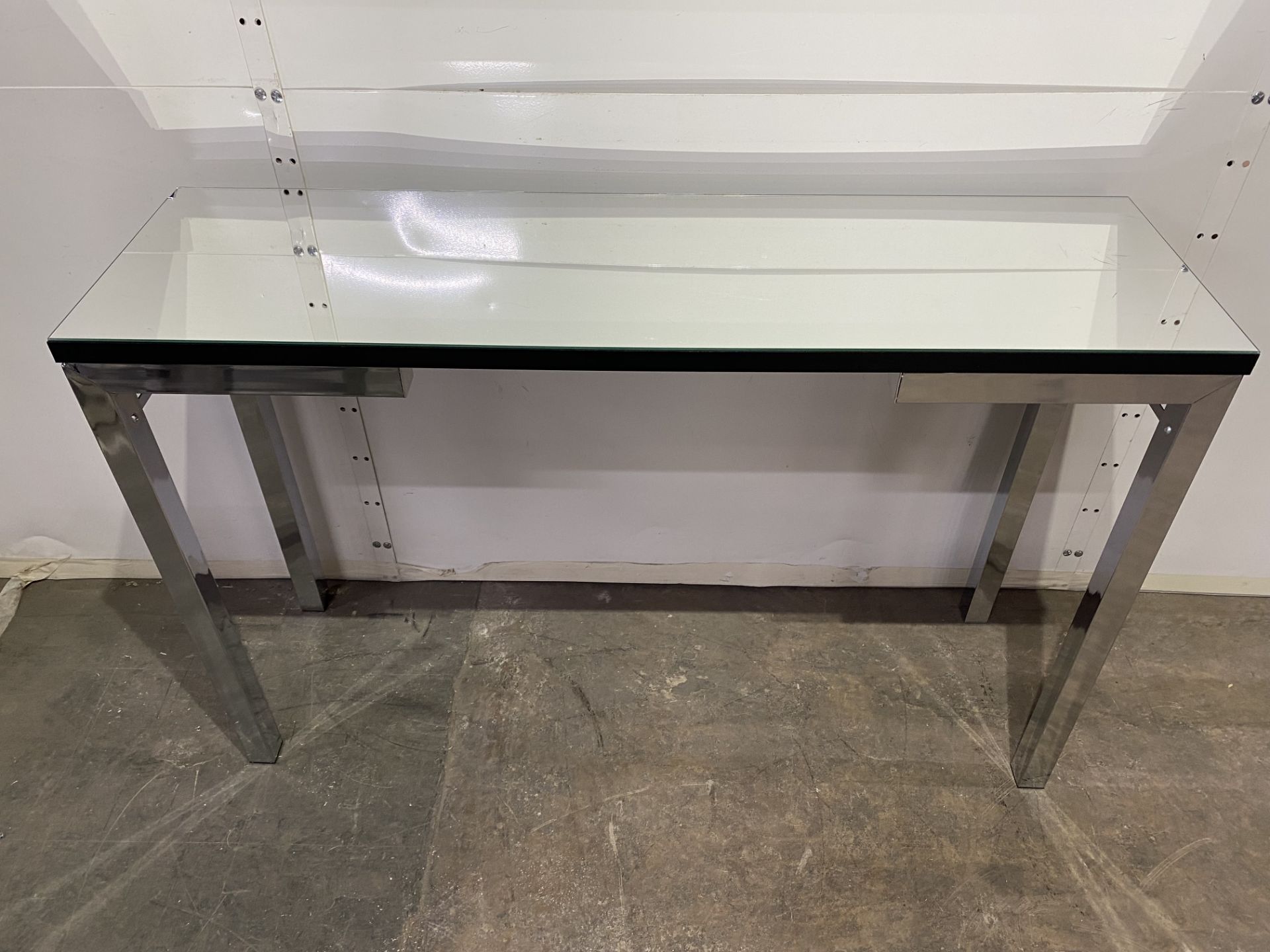 2 x Mirrored Valencia Console Tables w/Black Trim | Damaged - Image 7 of 8