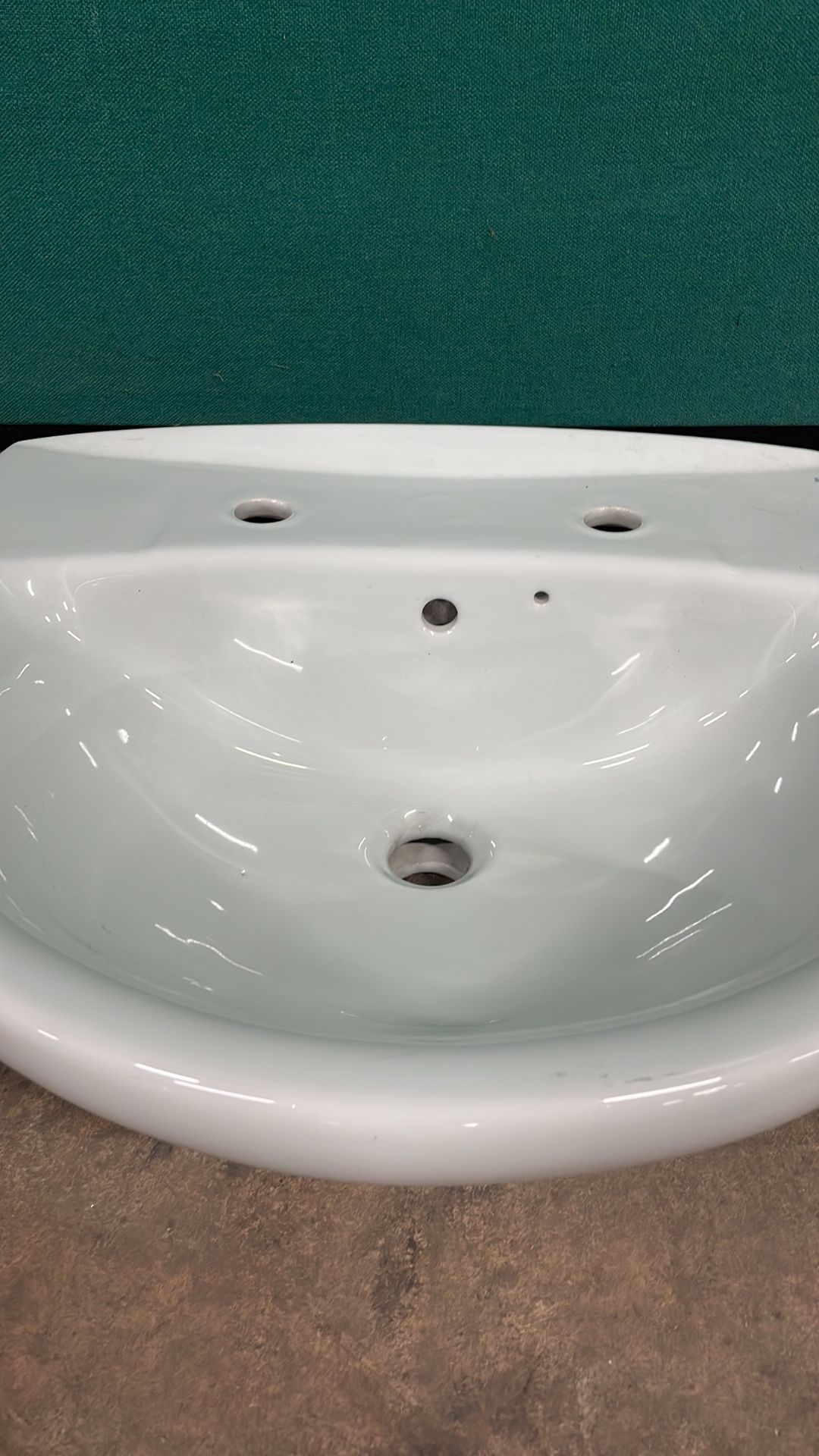Roca Design Bathroom Sink - Image 2 of 4