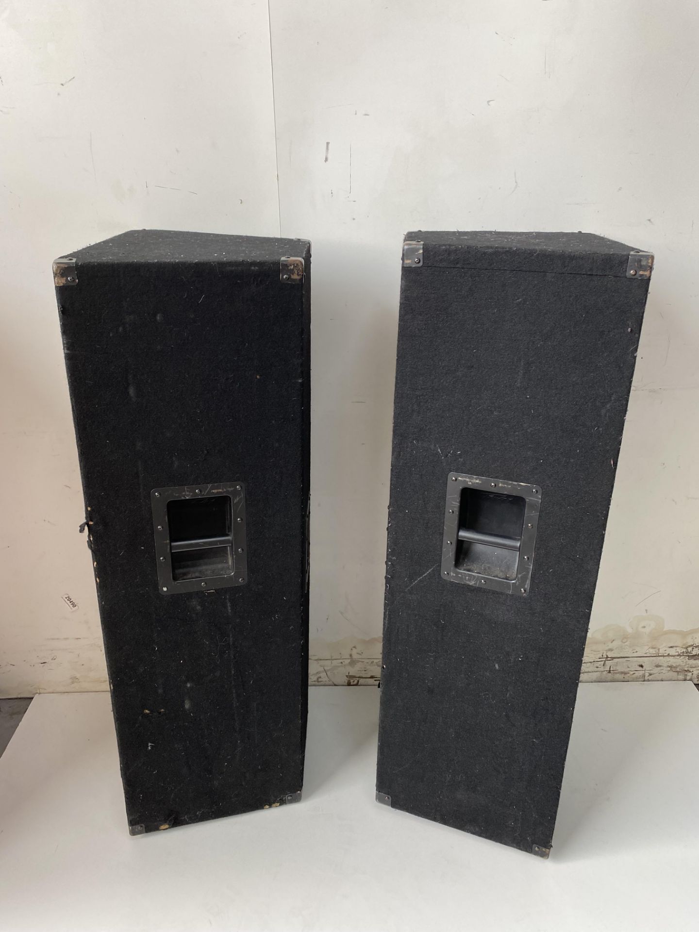 2 x Peavey PV 215 Passive Speakers - Image 4 of 5