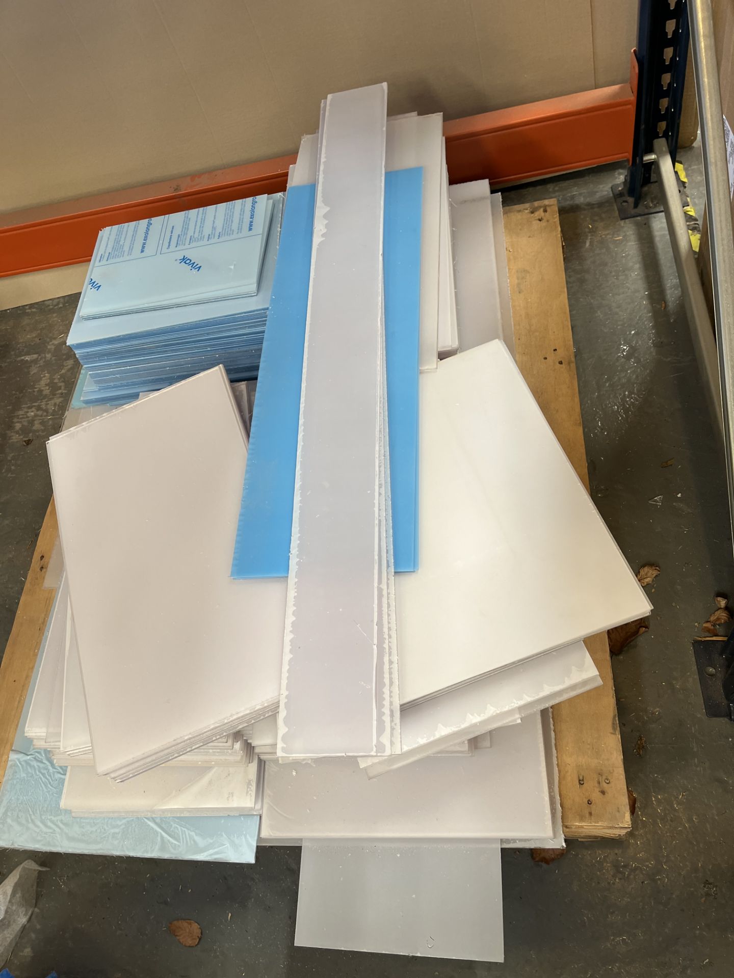 Quantity of Perspex Offcuts - Bild 10 aus 15