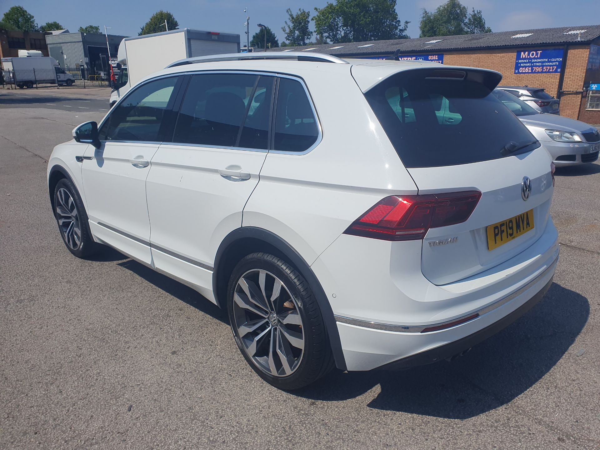 Volkswagen Tiguan R-Line Tech TDI | Reg: PF19 MYA | Mileage: 40,937 | ZERO VAT ON HAMMER - Image 7 of 24