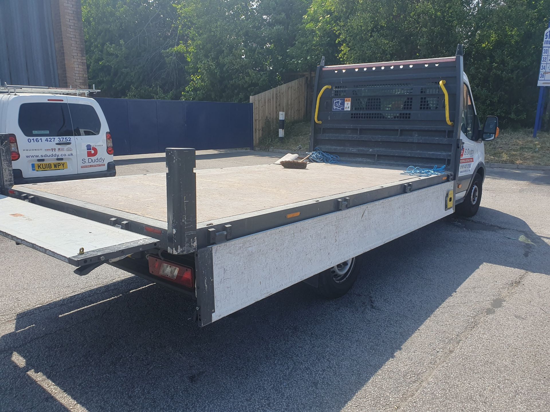 Ford Transit 350 Dropside Lorry | Reg: DY18 DCV | Mileage: 56,638 - Image 9 of 16